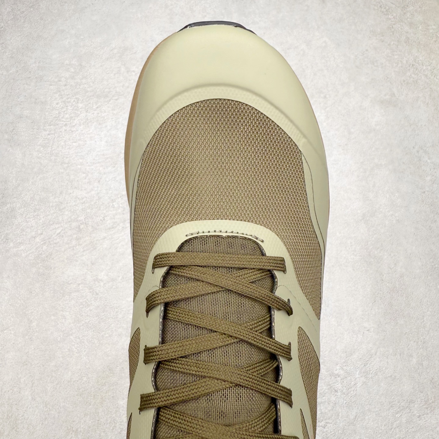 图片[4]-Arcteryx Norvan LD 3 始祖鸟舒适柔软防滑耐磨低帮越野跑步鞋 Arcteryx中文名始祖鸟 加拿大户外服饰品牌 1989年创立于加拿大温哥华 始祖鸟来自加拿大海岸山脉 植根高山的专业户外品牌 始终秉承对精湛设计和工艺孜孜以求的准则 从1989年创立至今 Arcteryx始终不断在产品设计与做工上不惜工本 以满足始祖鸟的标准 品质、设计以及精简的理念造就了其良好的性能 并能满足严苛环境下的使用需求 尺码：36 37 38 39 40 41 42 43 44-选品中心