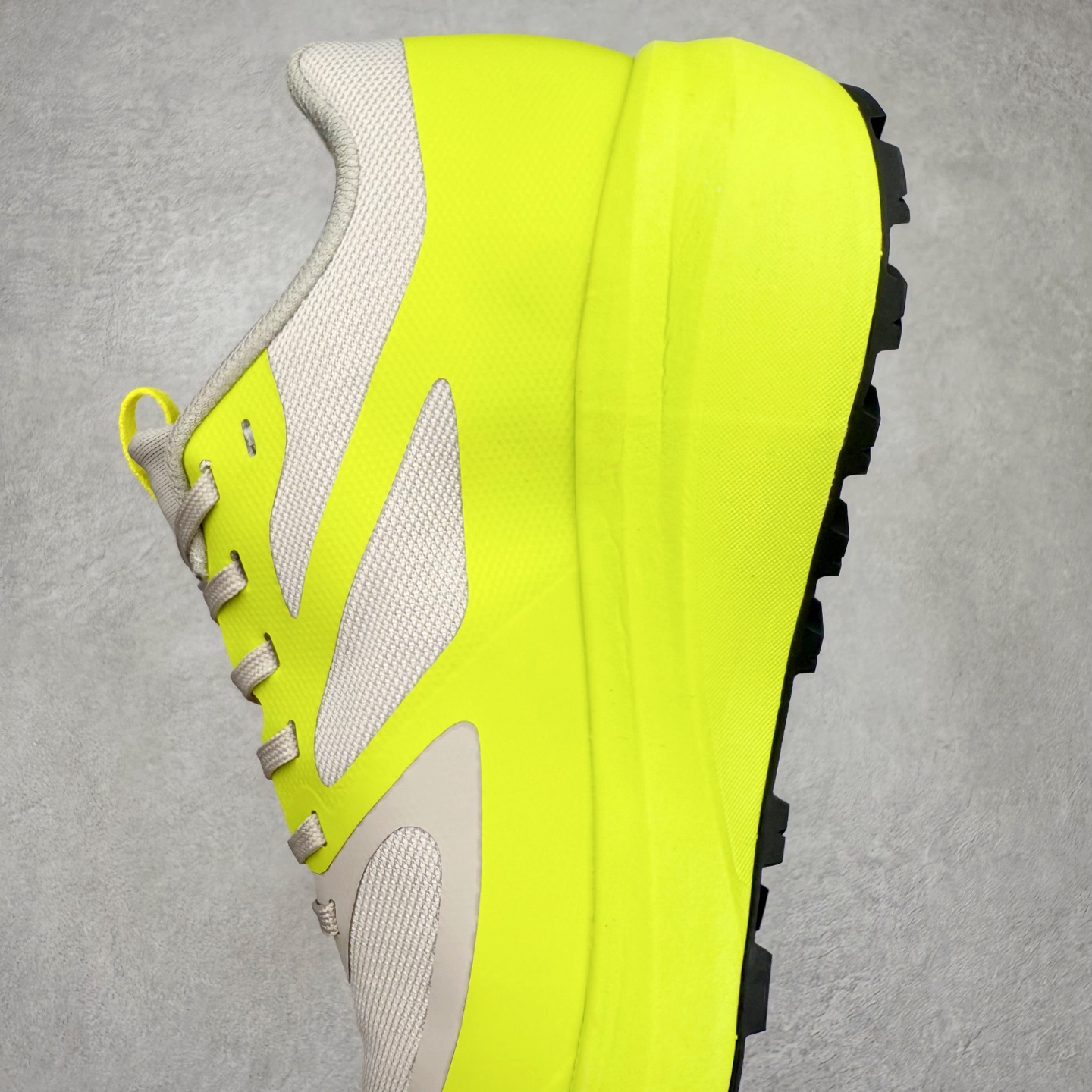 图片[7]-Arcteryx Norvan LD 3 始祖鸟舒适柔软防滑耐磨低帮越野跑步鞋 Arcteryx中文名始祖鸟 加拿大户外服饰品牌 1989年创立于加拿大温哥华 始祖鸟来自加拿大海岸山脉 植根高山的专业户外品牌 始终秉承对精湛设计和工艺孜孜以求的准则 从1989年创立至今 Arcteryx始终不断在产品设计与做工上不惜工本 以满足始祖鸟的标准 品质、设计以及精简的理念造就了其良好的性能 并能满足严苛环境下的使用需求 尺码：36 37 38 39 40 41 42 43 44-选品中心