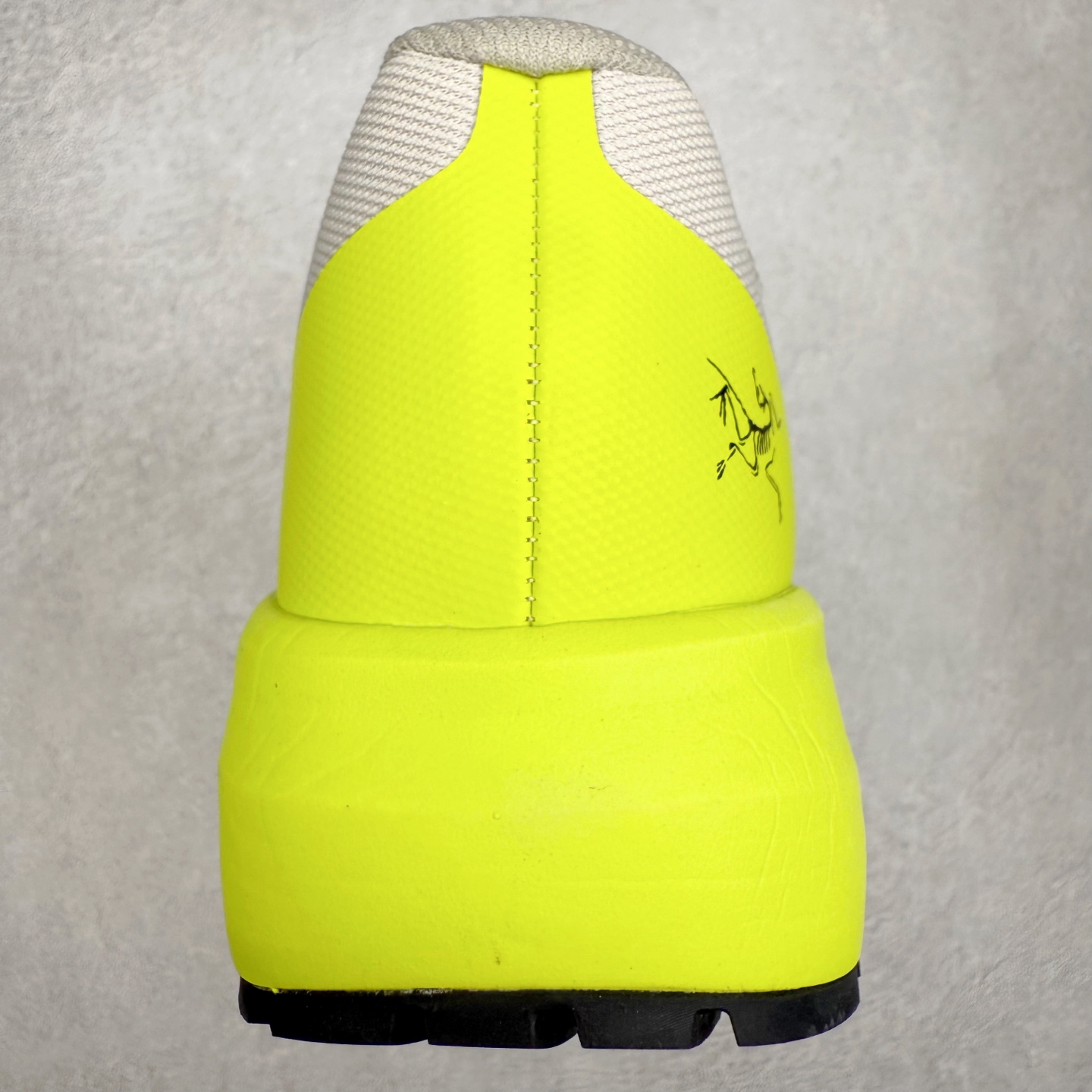 图片[8]-Arcteryx Norvan LD 3 始祖鸟舒适柔软防滑耐磨低帮越野跑步鞋 Arcteryx中文名始祖鸟 加拿大户外服饰品牌 1989年创立于加拿大温哥华 始祖鸟来自加拿大海岸山脉 植根高山的专业户外品牌 始终秉承对精湛设计和工艺孜孜以求的准则 从1989年创立至今 Arcteryx始终不断在产品设计与做工上不惜工本 以满足始祖鸟的标准 品质、设计以及精简的理念造就了其良好的性能 并能满足严苛环境下的使用需求 尺码：36 37 38 39 40 41 42 43 44-选品中心