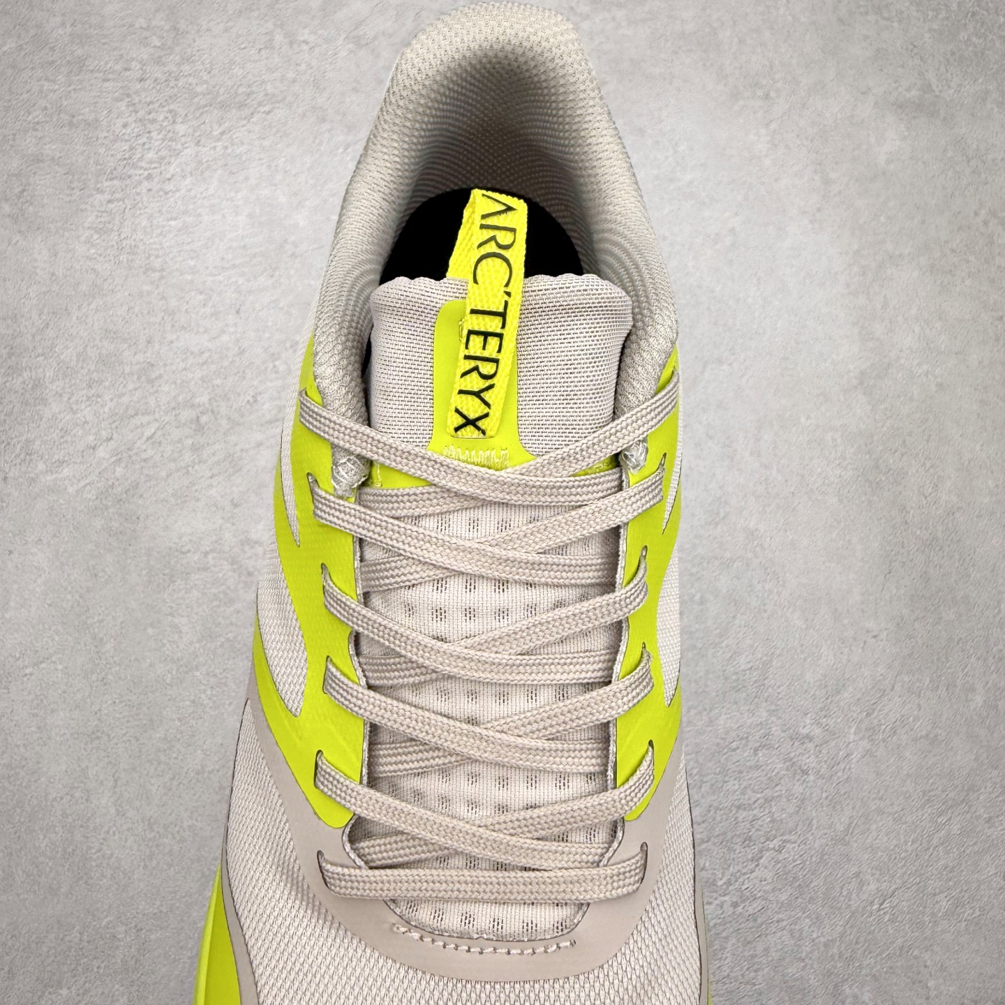 图片[5]-Arcteryx Norvan LD 3 始祖鸟舒适柔软防滑耐磨低帮越野跑步鞋 Arcteryx中文名始祖鸟 加拿大户外服饰品牌 1989年创立于加拿大温哥华 始祖鸟来自加拿大海岸山脉 植根高山的专业户外品牌 始终秉承对精湛设计和工艺孜孜以求的准则 从1989年创立至今 Arcteryx始终不断在产品设计与做工上不惜工本 以满足始祖鸟的标准 品质、设计以及精简的理念造就了其良好的性能 并能满足严苛环境下的使用需求 尺码：36 37 38 39 40 41 42 43 44-选品中心