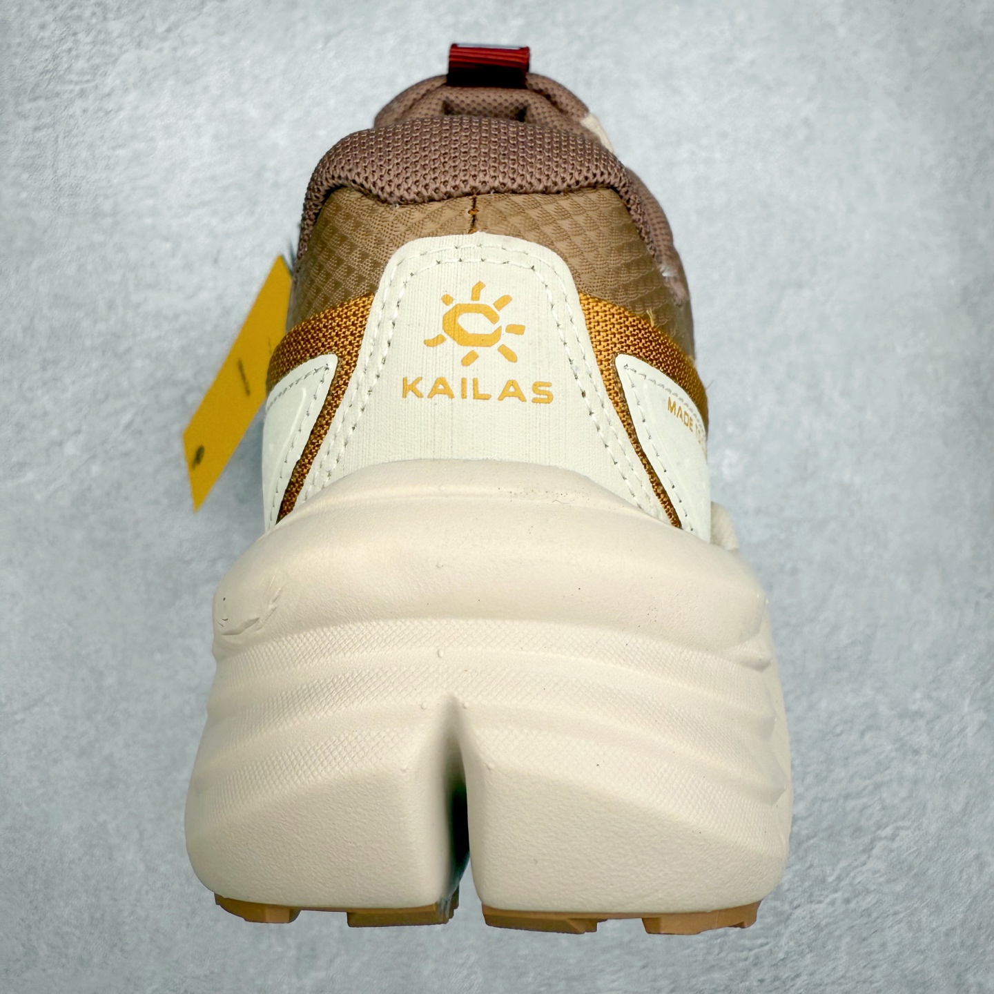 图片[8]-凯乐石 KAILAS 山行2代 GTX 25款舒适缓冲徒步 织物TPU减震防滑透气包裹性轻便低帮超强抓地力越野跑步鞋 KAILAS凯乐石品牌是全球三大全系攀登品牌之一，于2003年创立于中国广州，致力于为有攀登梦想的户外运动员及爱好者，研发制造功能性专业装备，满足他们在极限环境下安全舒适的需求，凯乐石专注于科技面料的开发及专业功能设计，产品线覆盖登山、攀岩、徒步、越野跑山、露营、旅行等多项户外运动，通过运动员的测试反馈，不断进化迭代，产品荣获国内外大奖71座，发明专利21个，更突破性的自主研发攀登器械，打造出中国的攀登硬实力。实拍调校N版已经零色差零失真 百分百还原实物色彩所见即所得 不存在货不对板色差等低级问题 选购参考实物拍摄 不混卖不参货 只用心做好货严格选品 承诺混一赔十 尺码：36 36.5 37.5 38 38.5 39 40 40.5 41 42 42.5 43 44 44.5 45-选品中心