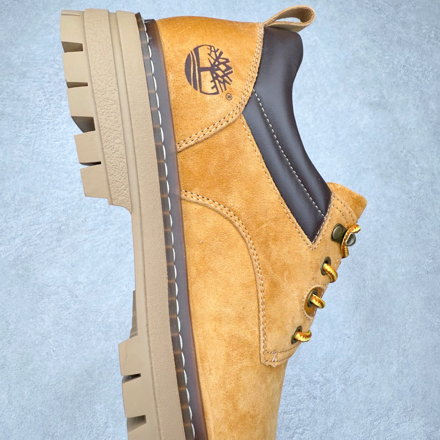 图片[6]-Timberland 天伯伦/添柏岚经典款 户外低帮工装休闲鞋 经典再造 全新升级 广东大厂品质 原盒原包装 面料采用意大利🇮🇹顶级磨砂牛皮 搭配防臭防腐真皮乳胶鞋垫 给您完美的穿着体验 质量考究耐穿 型男必备 专治不帅 高品质脚感一流 独家供应 尺码：39-44 (偏大一码)-选品中心