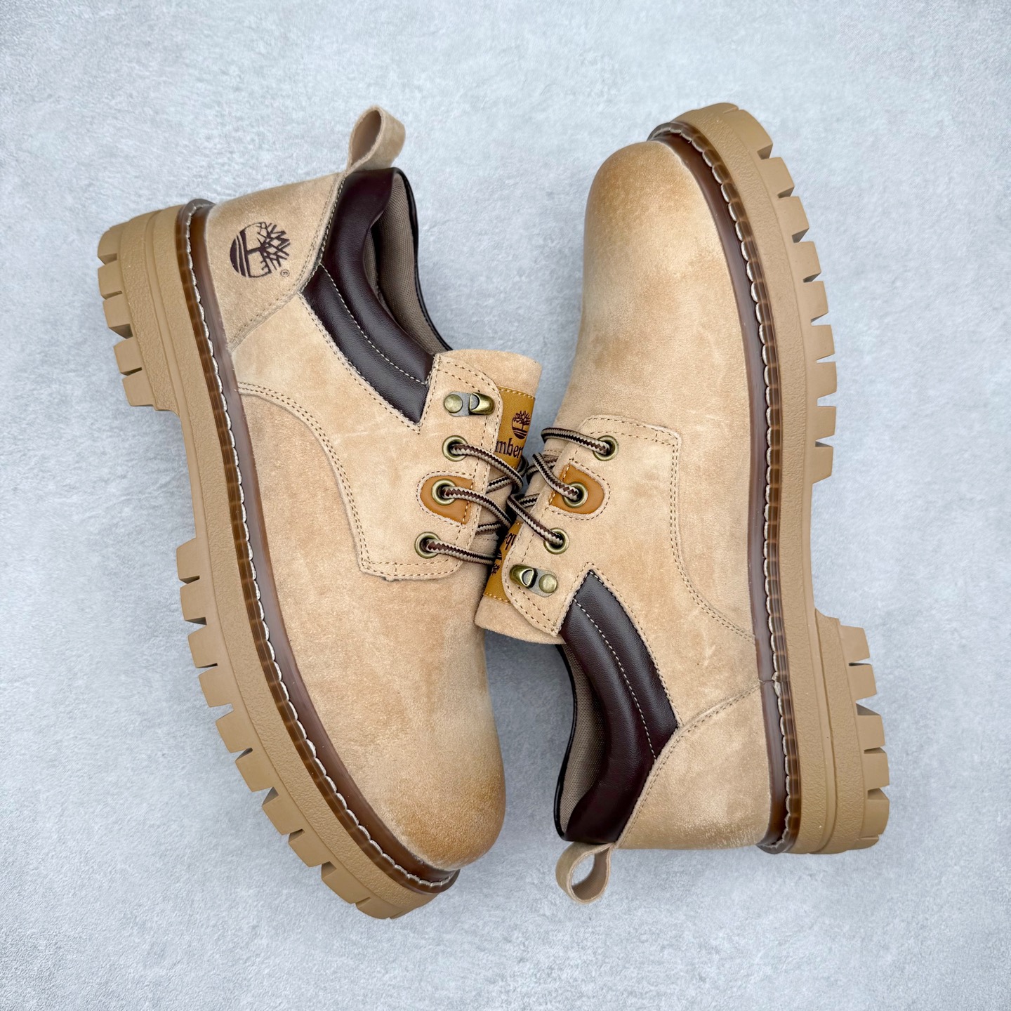 图片[3]-Timberland 天伯伦/添柏岚经典款 户外低帮工装休闲鞋 经典再造 全新升级 广东大厂品质 原盒原包装 面料采用意大利🇮🇹顶级磨砂牛皮 搭配防臭防腐真皮乳胶鞋垫 给您完美的穿着体验 质量考究耐穿 型男必备 专治不帅 高品质脚感一流 独家供应 尺码：39-44 (偏大一码)-选品中心