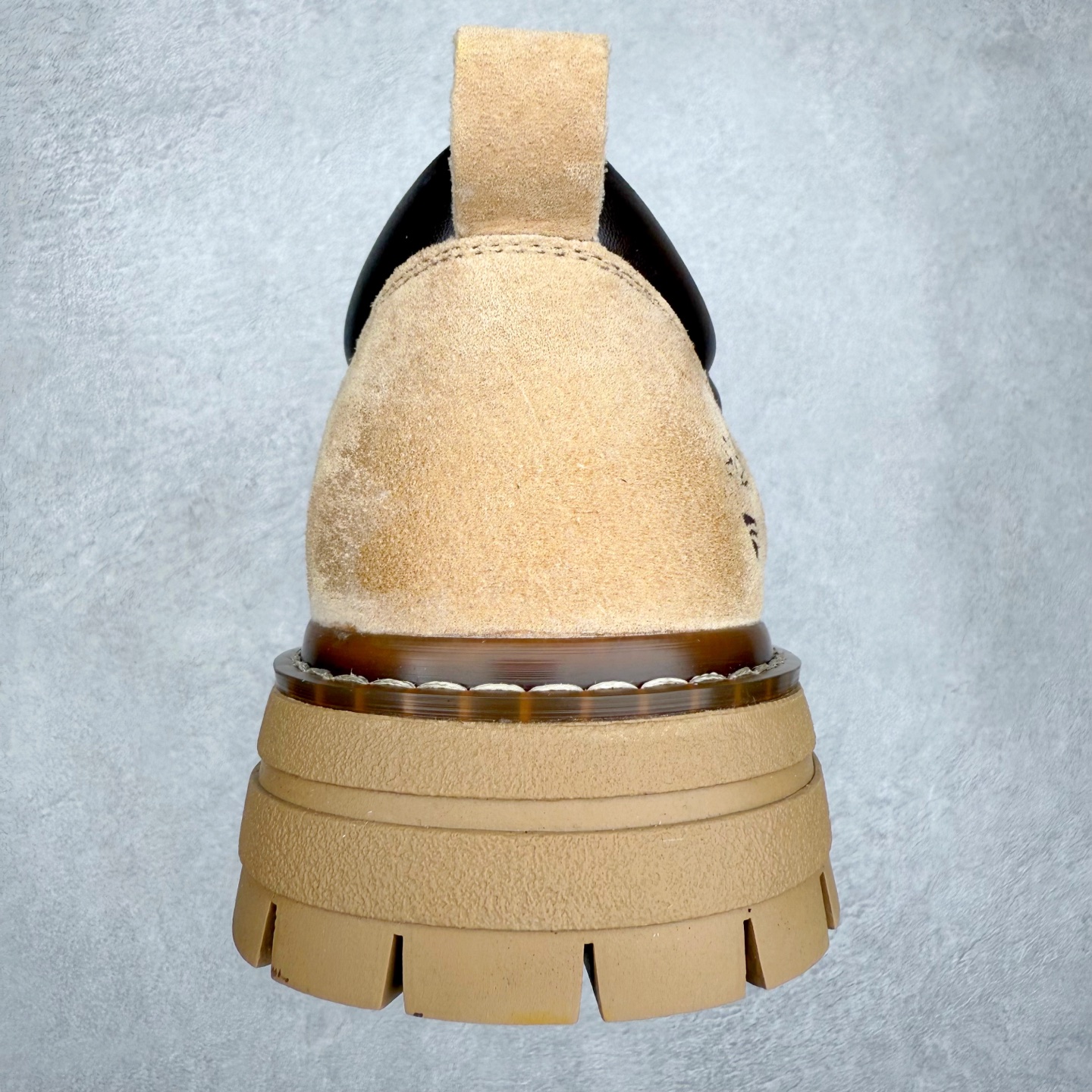 图片[8]-Timberland 天伯伦/添柏岚经典款 户外低帮工装休闲鞋 经典再造 全新升级 广东大厂品质 原盒原包装 面料采用意大利🇮🇹顶级磨砂牛皮 搭配防臭防腐真皮乳胶鞋垫 给您完美的穿着体验 质量考究耐穿 型男必备 专治不帅 高品质脚感一流 独家供应 尺码：39-44 (偏大一码)-选品中心