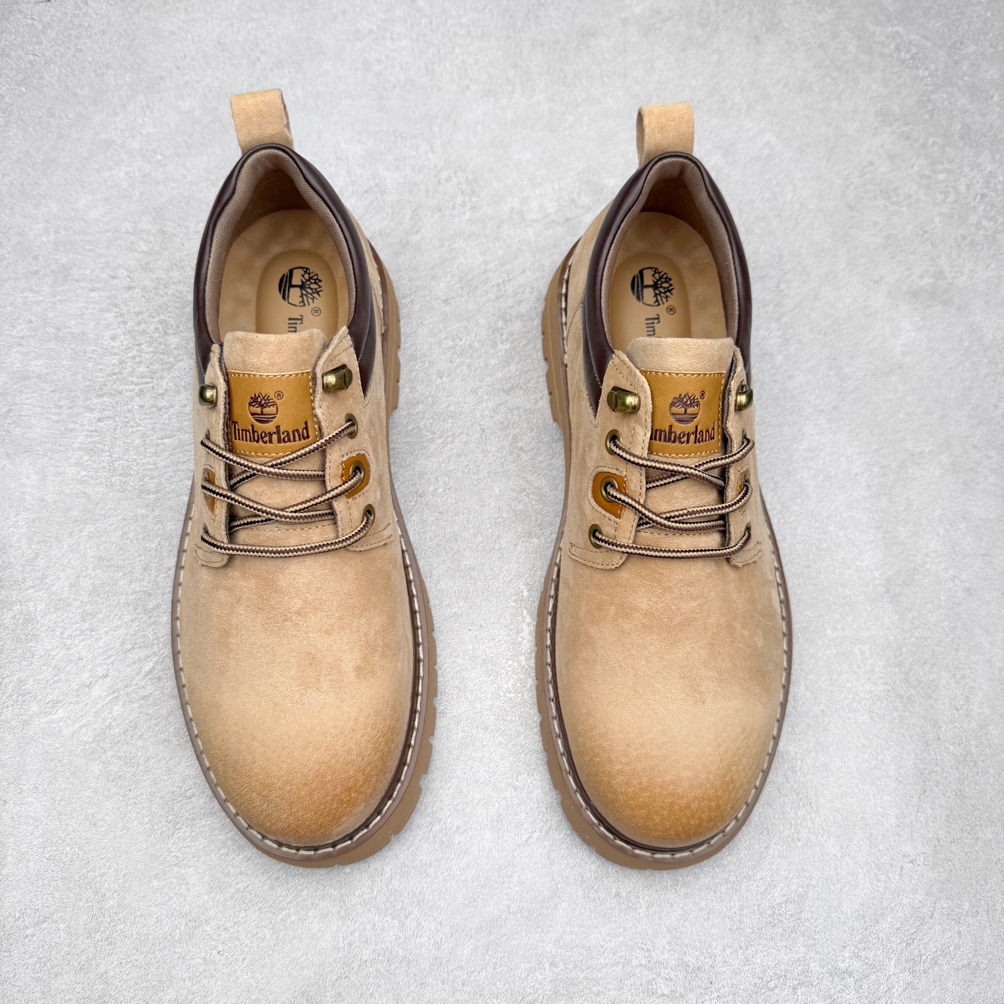 图片[2]-Timberland 天伯伦/添柏岚经典款 户外低帮工装休闲鞋 经典再造 全新升级 广东大厂品质 原盒原包装 面料采用意大利🇮🇹顶级磨砂牛皮 搭配防臭防腐真皮乳胶鞋垫 给您完美的穿着体验 质量考究耐穿 型男必备 专治不帅 高品质脚感一流 独家供应 尺码：39-44 (偏大一码)-选品中心