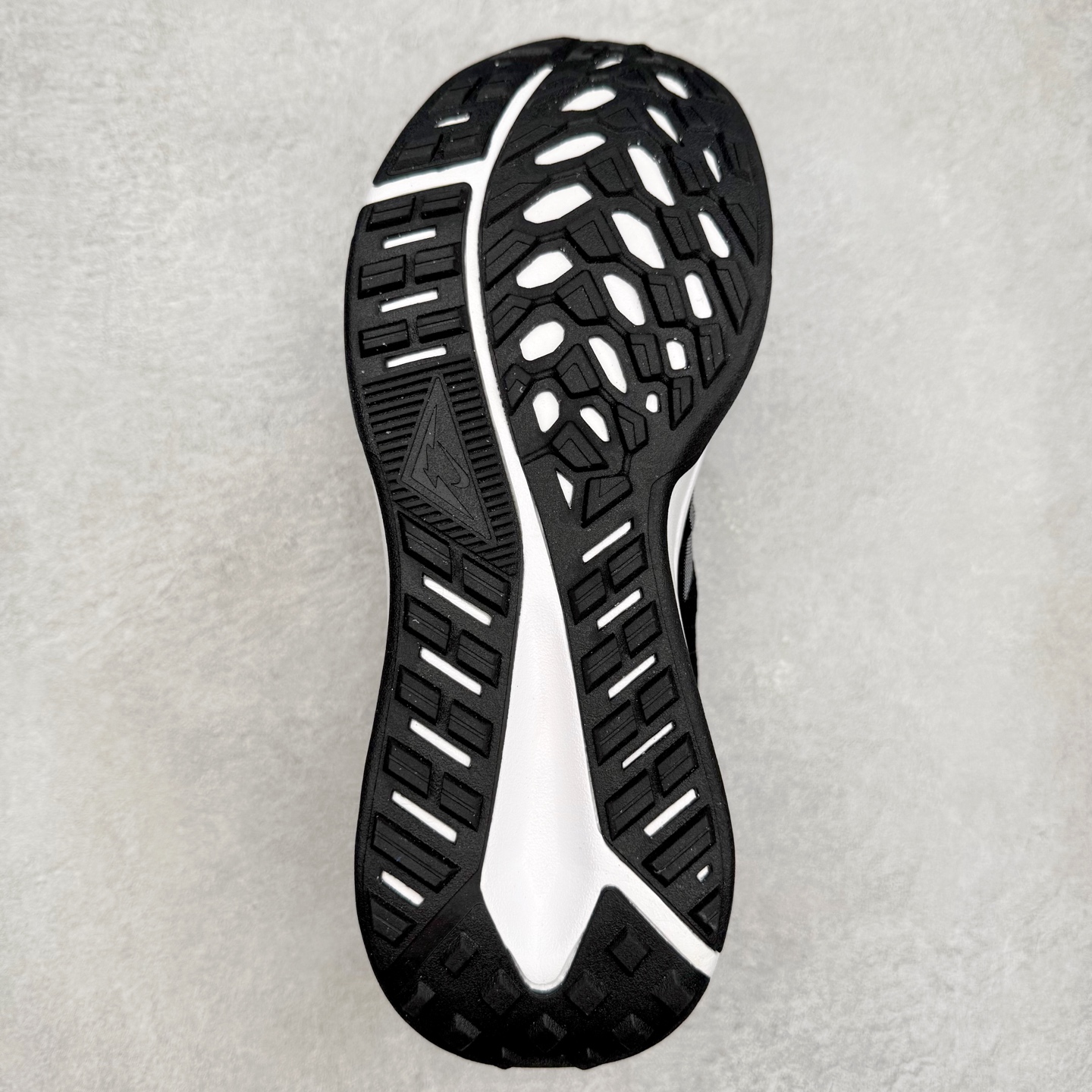 图片[9]-＃福利特价 NK JUNIPER TRAIL ATC Next Nature 越野跑步鞋 登月兼顾迅疾外观和稳固脚感 后跟覆面和中足动态支撑巧妙融合 缔造稳定顺畅的迈步体验 尺码：36 36.5 37.5 38 38.5 39 40 40.5 41 42 42.5 43 44 44.5 45-选品中心