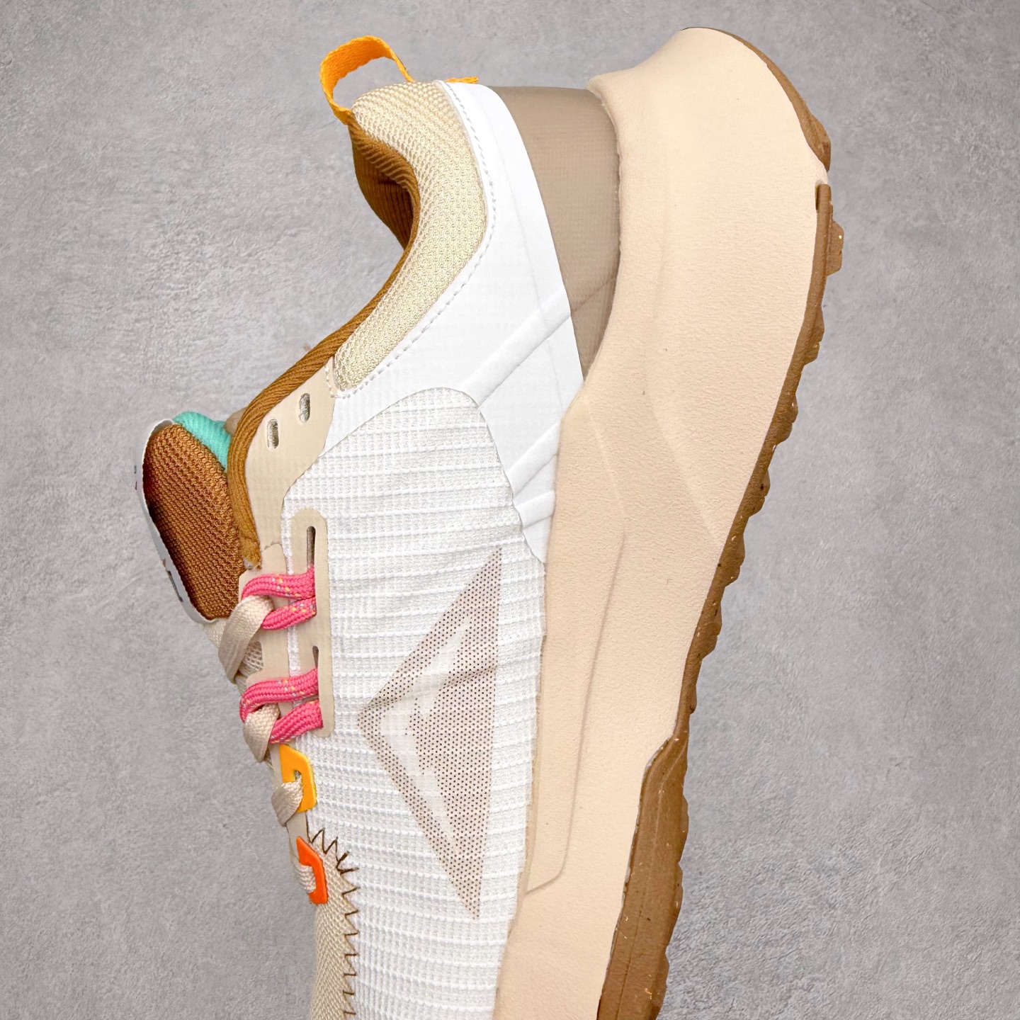 图片[7]-＃福利特价 NK JUNIPER TRAIL ATC Next Nature 越野跑步鞋 登月兼顾迅疾外观和稳固脚感 后跟覆面和中足动态支撑巧妙融合 缔造稳定顺畅的迈步体验 尺码：36 36.5 37.5 38 38.5 39 40 40.5 41 42 42.5 43 44 44.5 45-选品中心