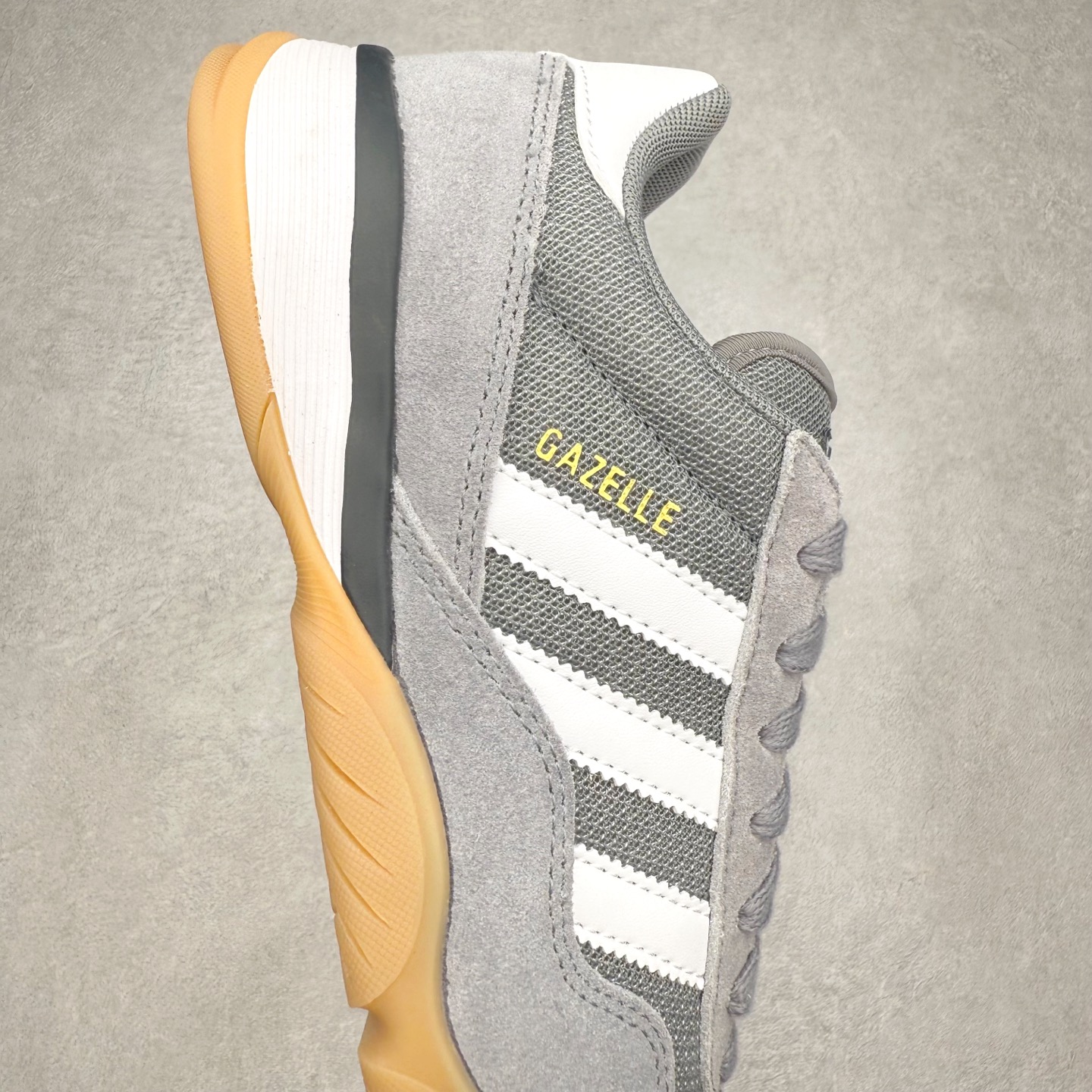 图片[6]-AD Originals Gazelle Sala 舒适柔软耐磨低帮 生活休闲鞋 男女同款 JQ0887 实拍调校N版已经零色差零失真 百分百还原实物色彩所见即所得 不存在货不对板色差等低级问题 选购参考实物拍摄 不混卖不参货 只用心做好货严格选品 承诺混一赔十 尺码：36 36.5 37.5 38 38.5 39 40 40.5 41 42 42.5 43 44 44.5 45-选品中心