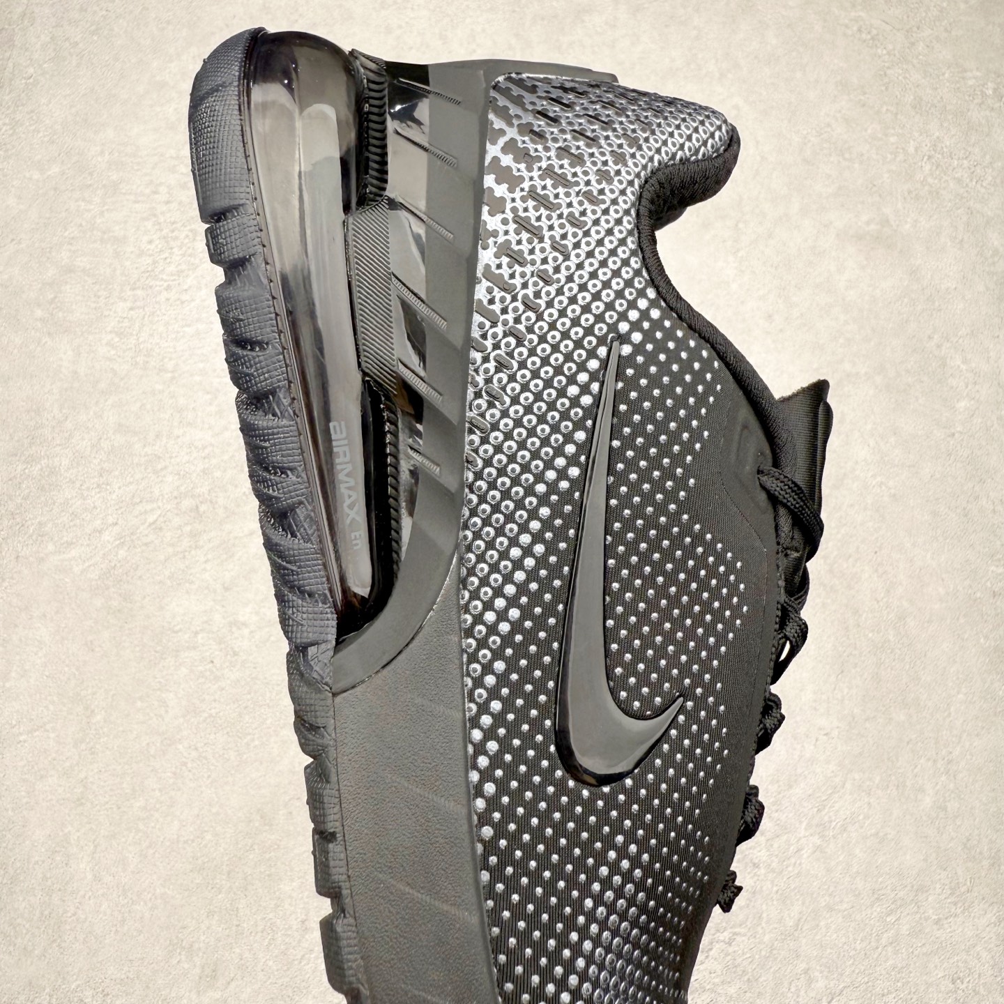 图片[6]-NK Air Max Phoenix 百搭舒适耐磨气垫低帮跑步鞋 FZ5307-004 实拍调校N版已经零色差零失真 百分百还原实物色彩所见即所得 不存在货不对板色差等低级问题 选购参考实物拍摄 不混卖不参货 只用心做好货严格选品 承诺混一赔十 尺码：36 36.5 37.5 38 38.5 39 40 40.5 41 42 42.5 43 44 44.5 45-选品中心