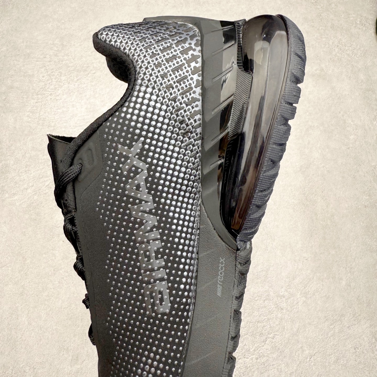 图片[7]-NK Air Max Phoenix 百搭舒适耐磨气垫低帮跑步鞋 FZ5307-004 实拍调校N版已经零色差零失真 百分百还原实物色彩所见即所得 不存在货不对板色差等低级问题 选购参考实物拍摄 不混卖不参货 只用心做好货严格选品 承诺混一赔十 尺码：36 36.5 37.5 38 38.5 39 40 40.5 41 42 42.5 43 44 44.5 45-选品中心