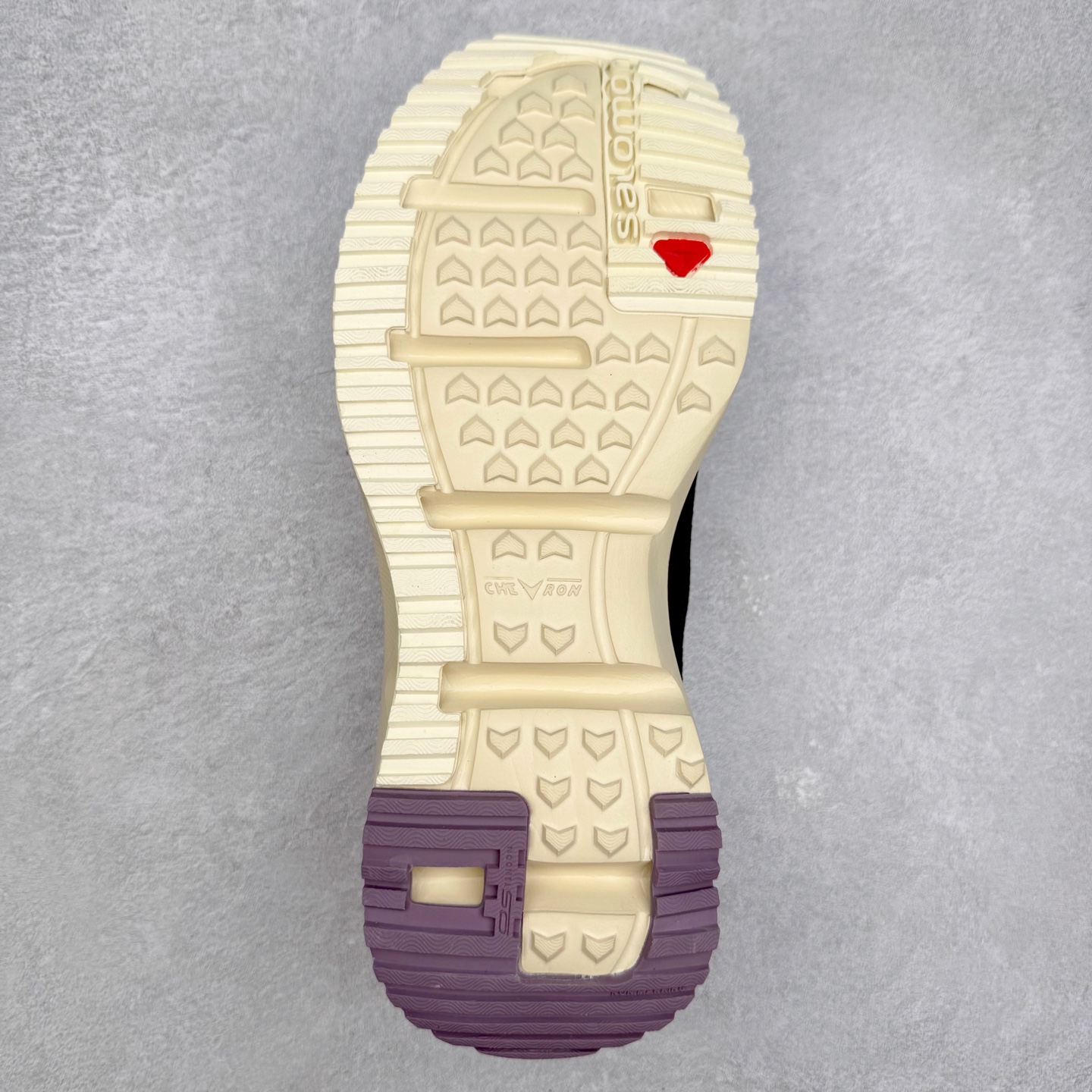 图片[9]-＃HP SALOMON萨洛蒙 RX Slide 3.0 CANVAS 舒适柔软 防滑包头拖鞋 男女同款 SALOMON诞生于1947年的法国阿尔卑斯山区，全球知名的户外运动品牌。一直致力于推动滑雪、越野跑等山地运动的发展及产品的进步。其产品设计致力于追求创新和发掘产品的性能极限，帮助喜欢自由的人在山地间不断挑战自我。实拍调校N版已经零色差零失真 百分百还原实物色彩所见即所得 不存在货不对板色差等低级问题 选购参考实物拍摄 不混卖不参货 只用心做好货严格选品 承诺混一赔十 尺码：36 36.5 37.5 38 38.5 39 40 40.5 41 42 42.5 43 44 44.5 45-选品中心