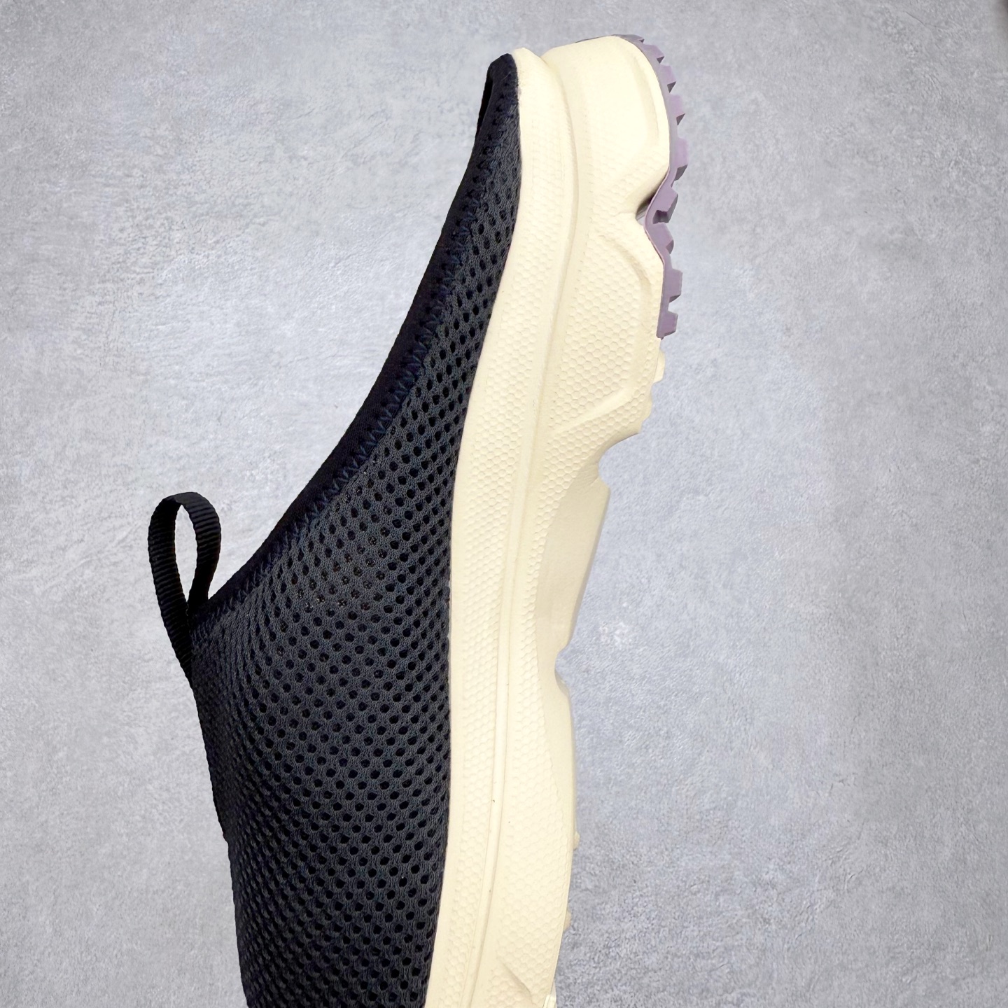 图片[7]-＃HP SALOMON萨洛蒙 RX Slide 3.0 CANVAS 舒适柔软 防滑包头拖鞋 男女同款 SALOMON诞生于1947年的法国阿尔卑斯山区，全球知名的户外运动品牌。一直致力于推动滑雪、越野跑等山地运动的发展及产品的进步。其产品设计致力于追求创新和发掘产品的性能极限，帮助喜欢自由的人在山地间不断挑战自我。实拍调校N版已经零色差零失真 百分百还原实物色彩所见即所得 不存在货不对板色差等低级问题 选购参考实物拍摄 不混卖不参货 只用心做好货严格选品 承诺混一赔十 尺码：36 36.5 37.5 38 38.5 39 40 40.5 41 42 42.5 43 44 44.5 45-选品中心