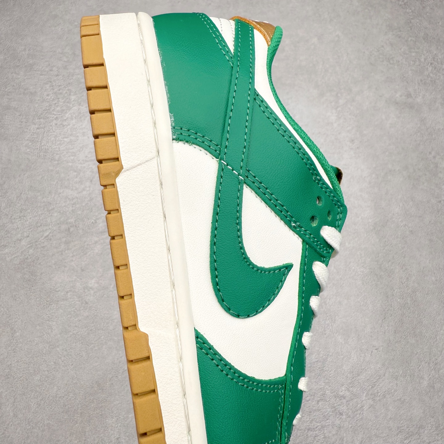 图片[6]-＃福利特价 NK SB Dunk Low 低帮系列滑板鞋 白菜价 万双库存轰炸 大厂出品 极力推荐 全套原楦原模倾力打造完美版型 独家原厂航空铝磨具打磨大底 鞋头坡度极致还原 原盒原配 尺码：36 36.5 37.5 38 38.5 39 40 40.5 41 42 42.5 43 44 44.5 45 46-选品中心