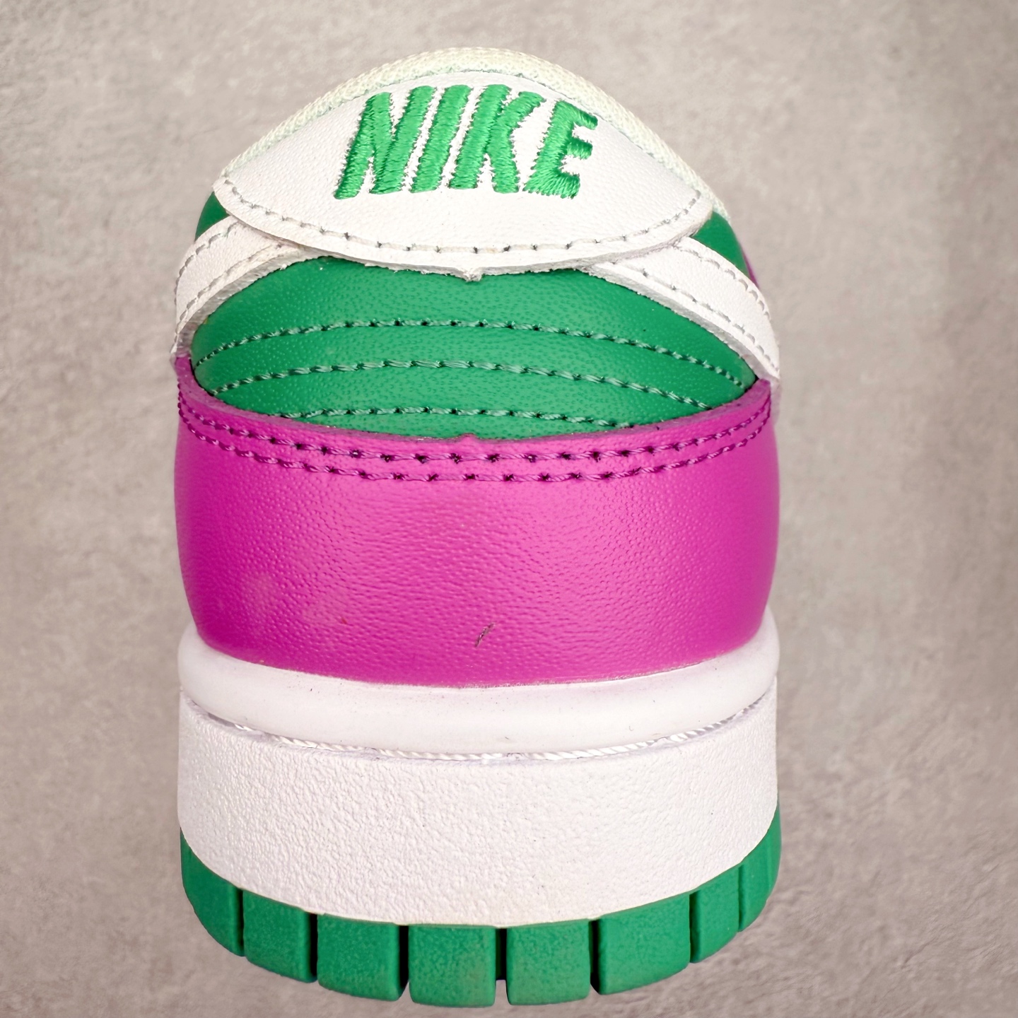 图片[8]-＃福利特价 NK SB Dunk Low 低帮系列滑板鞋 白菜价 万双库存轰炸 大厂出品 极力推荐 全套原楦原模倾力打造完美版型 独家原厂航空铝磨具打磨大底 鞋头坡度极致还原 原盒原配 尺码：36 36.5 37.5 38 38.5 39 40 40.5 41 42 42.5 43 44 44.5 45 46-选品中心