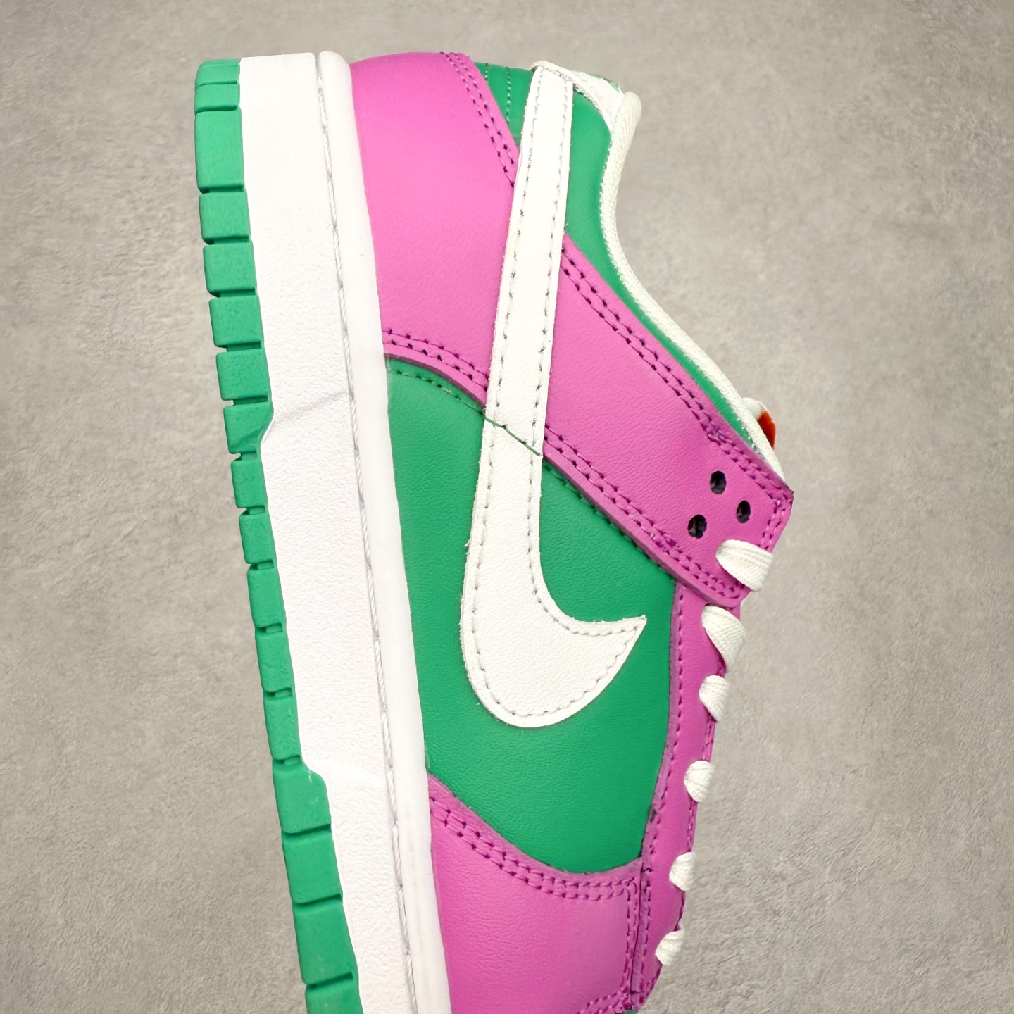 图片[6]-＃福利特价 NK SB Dunk Low 低帮系列滑板鞋 白菜价 万双库存轰炸 大厂出品 极力推荐 全套原楦原模倾力打造完美版型 独家原厂航空铝磨具打磨大底 鞋头坡度极致还原 原盒原配 尺码：36 36.5 37.5 38 38.5 39 40 40.5 41 42 42.5 43 44 44.5 45 46-选品中心