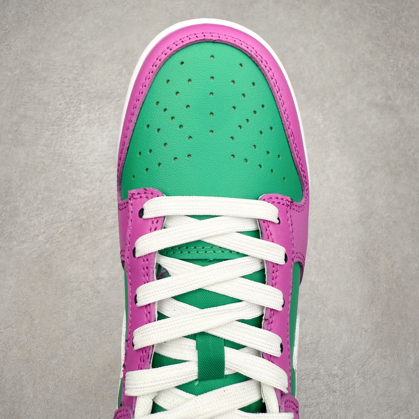 图片[4]-＃福利特价 NK SB Dunk Low 低帮系列滑板鞋 白菜价 万双库存轰炸 大厂出品 极力推荐 全套原楦原模倾力打造完美版型 独家原厂航空铝磨具打磨大底 鞋头坡度极致还原 原盒原配 尺码：36 36.5 37.5 38 38.5 39 40 40.5 41 42 42.5 43 44 44.5 45 46-选品中心