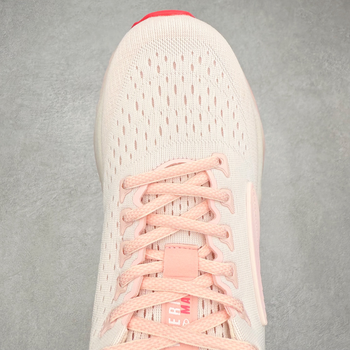 图片[4]-Brooks布鲁克斯 Glycerin max 舒适简约防滑耐磨 低帮跑步鞋 实拍调校N版已经零色差零失真 百分百还原实物色彩所见即所得 不存在货不对板色差等低级问题 选购参考实物拍摄 不混卖不参货 只用心做好货严格选品 承诺混一赔十 尺码：36 36.5 37.5 38 38.5 39 40 40.5 41 42 42.5 43 44 44.5 45-选品中心