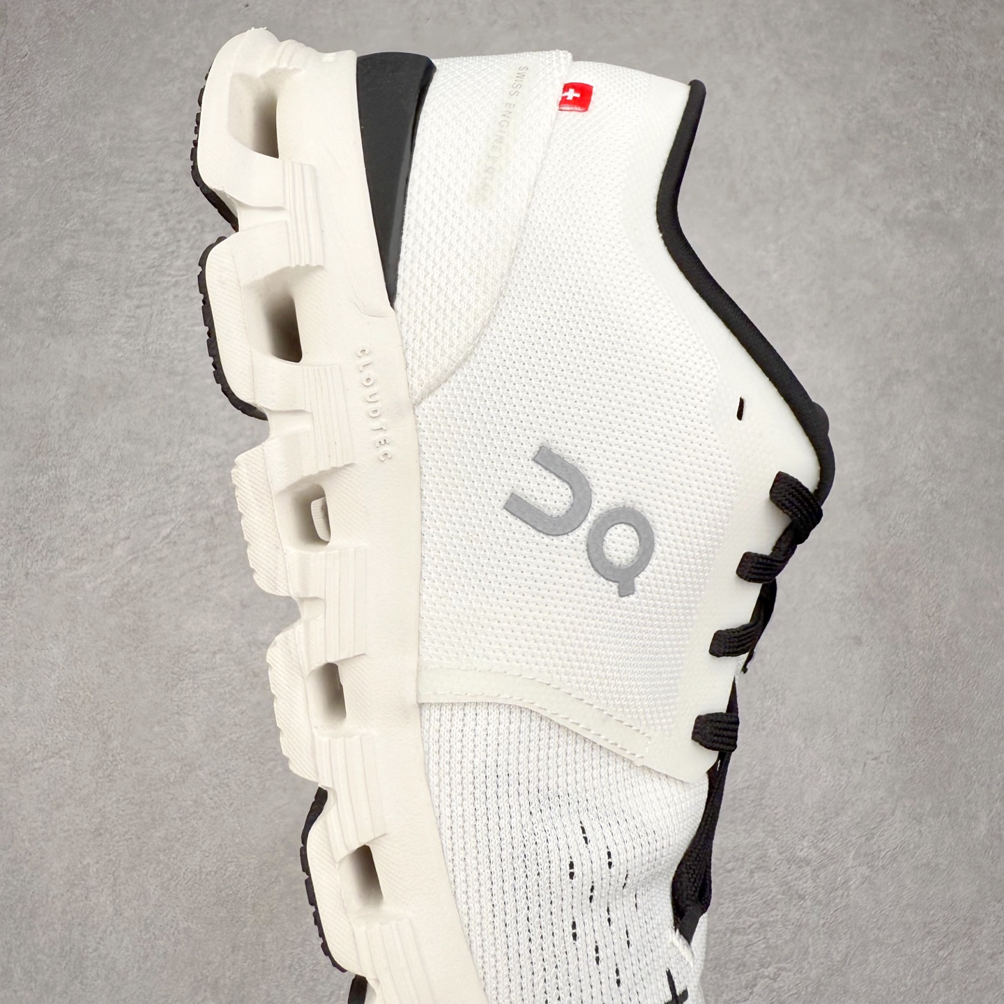 图片[6]-On昂跑 Cloud X 1 舒适百搭低帮碳板休闲跑步鞋 此运动品牌 开创于2010年 缓震着陆、强效回弹、轻柔质感的设计构思始终是ON研制关键 与此同时基于“为全球提供革新性的跑步感受”信念 陆续推出了多款跑鞋及其以专业运动人体跑步工程学为设计关键的功能性跑步服饰设备 让跑者不费力气地畅快畅跑 尺码：36 36.5 37.5 38 38.5 39 40 40.5 41 42 42.5 43 44 44.5 45-选品中心