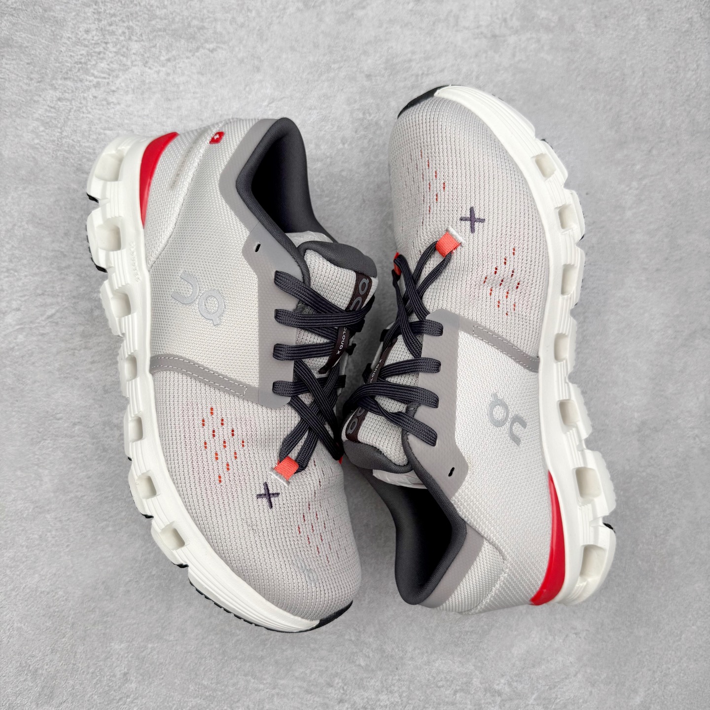 图片[3]-On昂跑 Cloud X 1 舒适百搭低帮碳板休闲跑步鞋 此运动品牌 开创于2010年 缓震着陆、强效回弹、轻柔质感的设计构思始终是ON研制关键 与此同时基于“为全球提供革新性的跑步感受”信念 陆续推出了多款跑鞋及其以专业运动人体跑步工程学为设计关键的功能性跑步服饰设备 让跑者不费力气地畅快畅跑 尺码：36 36.5 37.5 38 38.5 39 40 40.5 41 42 42.5 43 44 44.5 45-选品中心