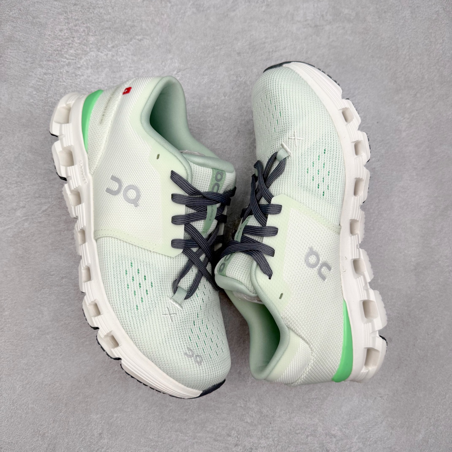 图片[3]-On昂跑 Cloud X 1 舒适百搭低帮碳板休闲跑步鞋 此运动品牌 开创于2010年 缓震着陆、强效回弹、轻柔质感的设计构思始终是ON研制关键 与此同时基于“为全球提供革新性的跑步感受”信念 陆续推出了多款跑鞋及其以专业运动人体跑步工程学为设计关键的功能性跑步服饰设备 让跑者不费力气地畅快畅跑 尺码：36 36.5 37.5 38 38.5 39 40 40.5 41 42 42.5 43 44 44.5 45-选品中心