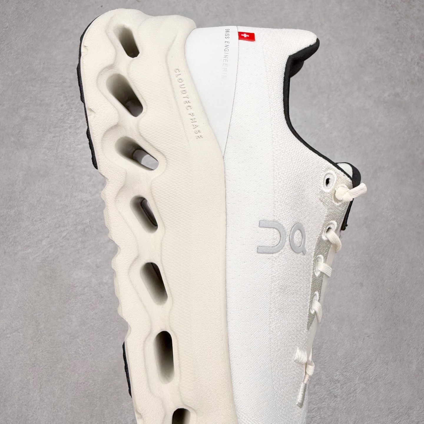 图片[6]-On昂跑 Cloudtilt 圆头系带减震耐磨低帮生活休闲鞋 此运动品牌 开创于2010年 缓震着陆、强效回弹、轻柔质感的设计构思始终是ON研制关键 与此同时基于“为全球提供革新性的跑步感受”信念 陆续推出了多款跑鞋及其以专业运动人体跑步工程学为设计关键的功能性跑步服饰设备 让跑者不费力气地畅快畅跑 尺码：36 36.5 37.5 38 38.5 39 40 40.5 41 42 42.5 43 44 44.5 45-选品中心