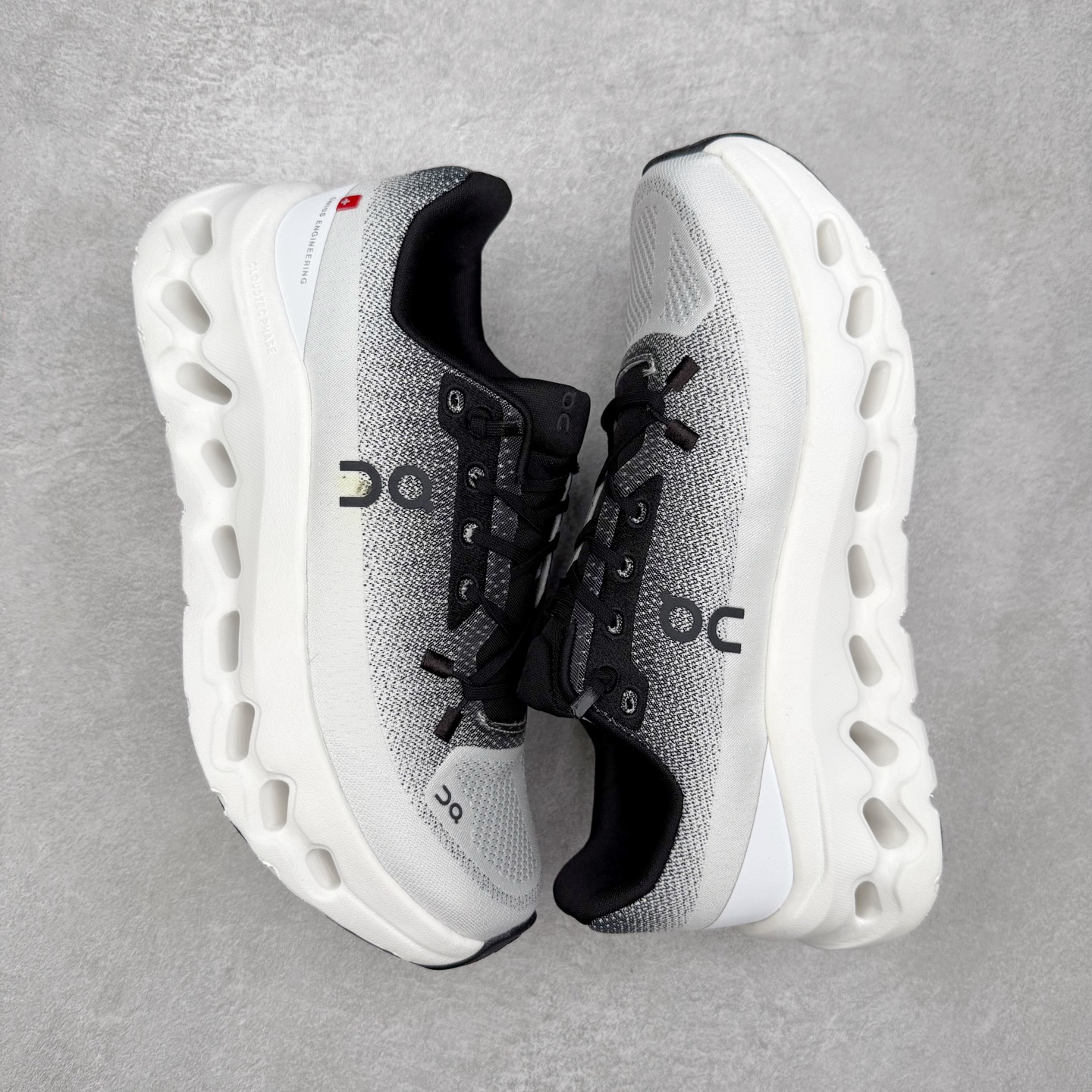 图片[3]-On昂跑 Cloudtilt 圆头系带减震耐磨低帮生活休闲鞋 此运动品牌 开创于2010年 缓震着陆、强效回弹、轻柔质感的设计构思始终是ON研制关键 与此同时基于“为全球提供革新性的跑步感受”信念 陆续推出了多款跑鞋及其以专业运动人体跑步工程学为设计关键的功能性跑步服饰设备 让跑者不费力气地畅快畅跑 尺码：36 36.5 37.5 38 38.5 39 40 40.5 41 42 42.5 43 44 44.5 45-选品中心