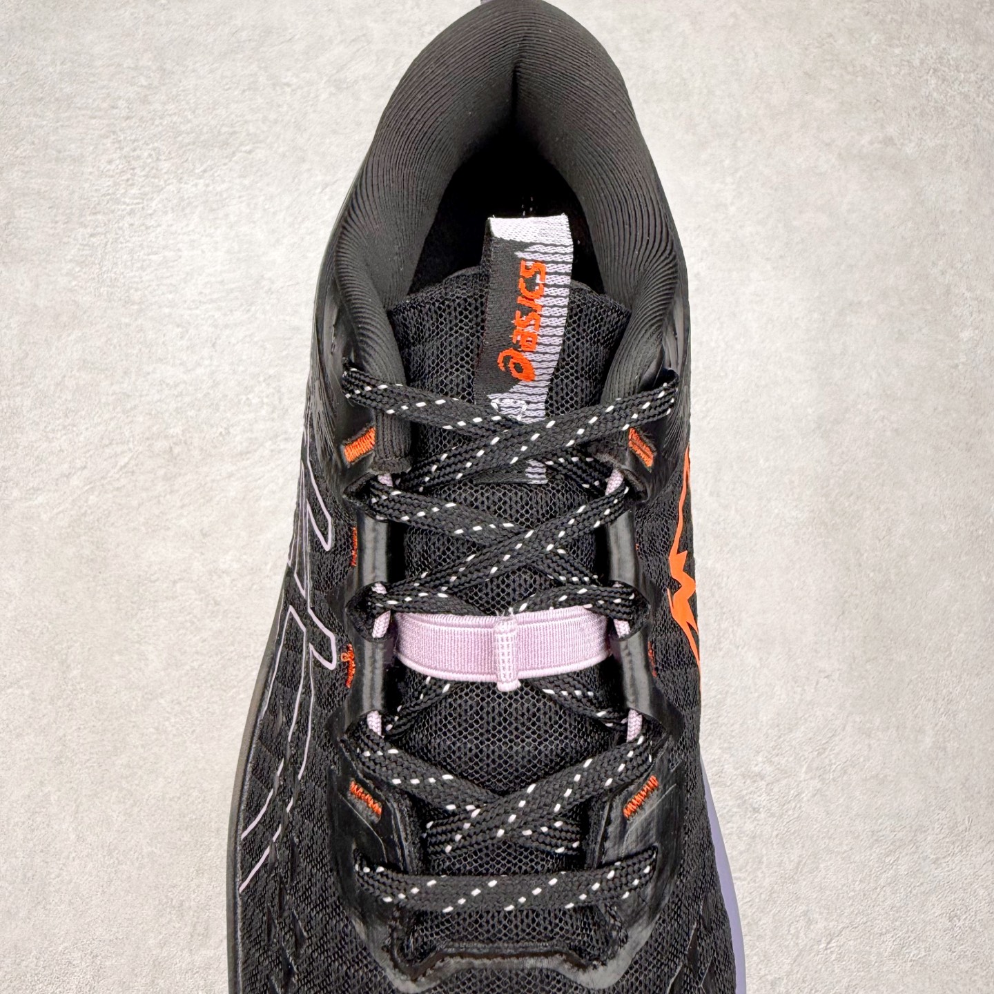 图片[5]-Asics GEL-TRABUCO 13 GTX 亚瑟士舒适百搭轻便透气减震低帮跑步鞋 ASICS（亚瑟士）是日本实业家鬼冢喜八郎创立的跑鞋运动品牌，名字想法源自著名的拉丁谚语“AnimaSana In Corpore Sano”，意为“健全的精神寓于强健的体魄”。正如其名字的含义，ASICS亚瑟士一直坚信保持身体的健康与活力是打造健康快乐的生活方式的最佳途径。亚瑟士的跑鞋、篮球鞋等系列集专业与美貌于一身，拥有极高的热度。2016年，ASICS在“2016年日本最佳全球品牌”排行榜名列第17名。尺码：36 37 37.5 38 39 39.5 40 40.5 41.5 42 42.5 43.5 44 45-选品中心