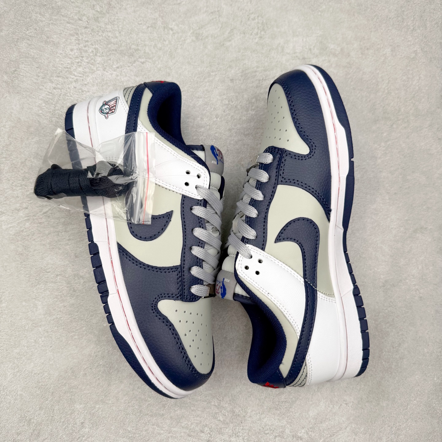 图片[3]-＃福利特价 NK SB Dunk Low 低帮系列滑板鞋 白菜价 万双库存轰炸 大厂出品 极力推荐 全套原楦原模倾力打造完美版型 独家原厂航空铝磨具打磨大底 鞋头坡度极致还原 原盒原配 尺码：36 36.5 37.5 38 38.5 39 40 40.5 41 42 42.5 43 44 44.5 45 46 47.5-选品中心