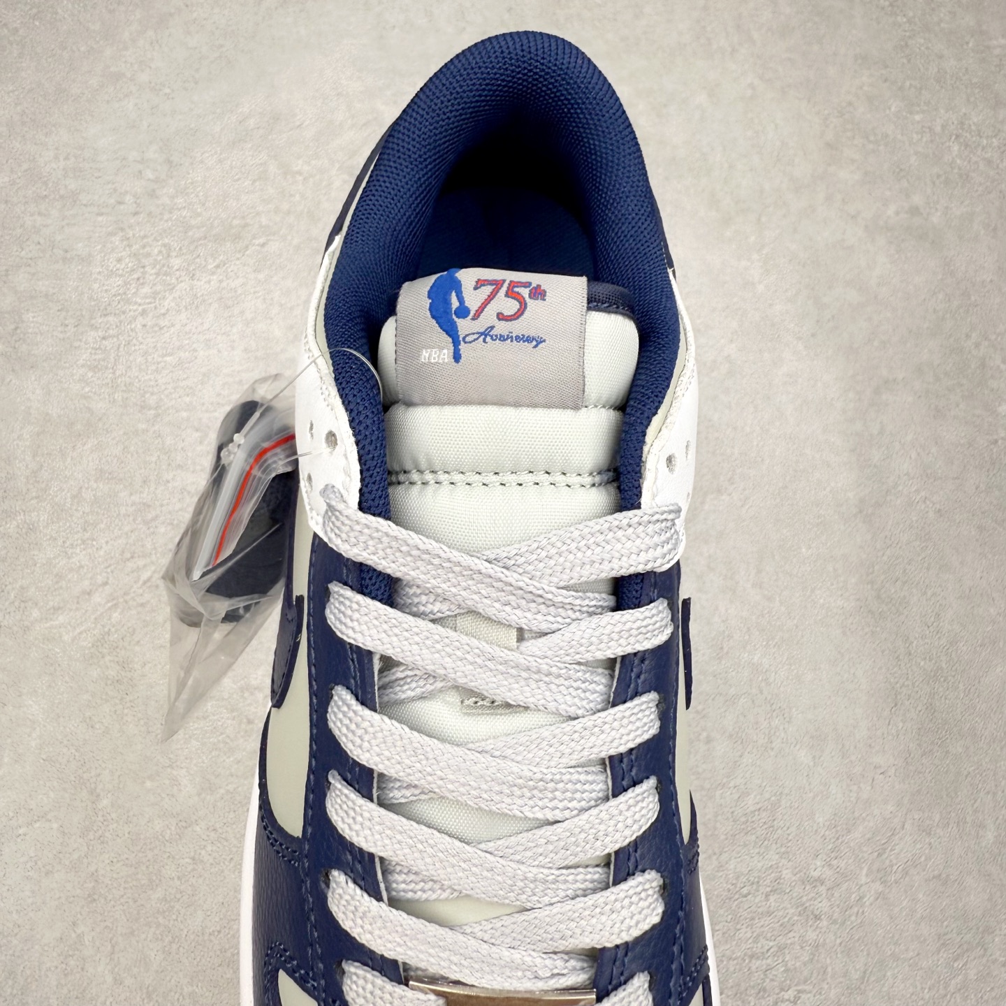 图片[5]-＃福利特价 NK SB Dunk Low 低帮系列滑板鞋 白菜价 万双库存轰炸 大厂出品 极力推荐 全套原楦原模倾力打造完美版型 独家原厂航空铝磨具打磨大底 鞋头坡度极致还原 原盒原配 尺码：36 36.5 37.5 38 38.5 39 40 40.5 41 42 42.5 43 44 44.5 45 46 47.5-选品中心