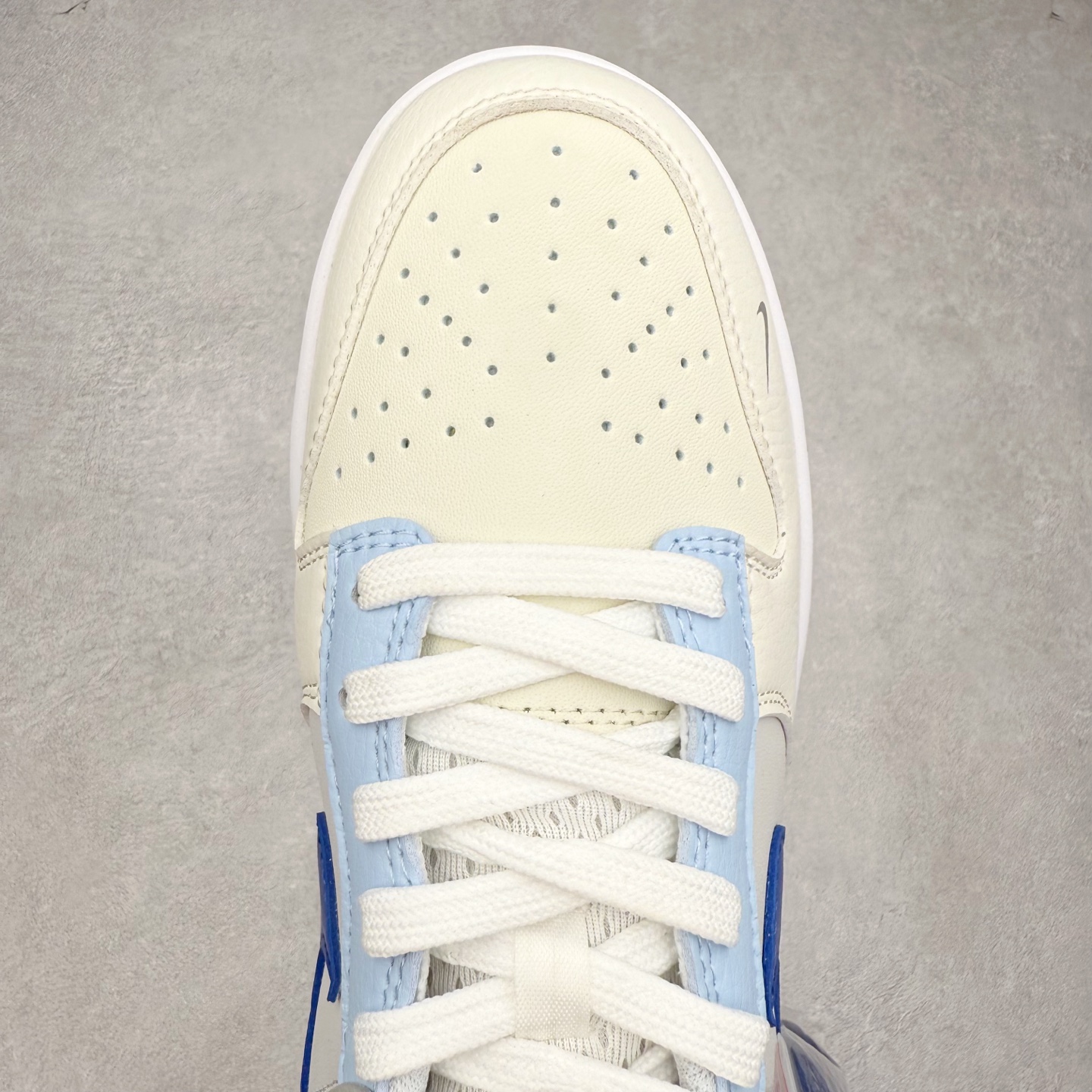 图片[4]-＃福利特价 NK SB Dunk Low 低帮系列滑板鞋 白菜价 万双库存轰炸 大厂出品 极力推荐 全套原楦原模倾力打造完美版型 独家原厂航空铝磨具打磨大底 鞋头坡度极致还原 原盒原配 尺码：36 36.5 37.5 38 38.5 39 40 40.5 41 42 42.5 43 44 44.5 45 46 47.5-选品中心