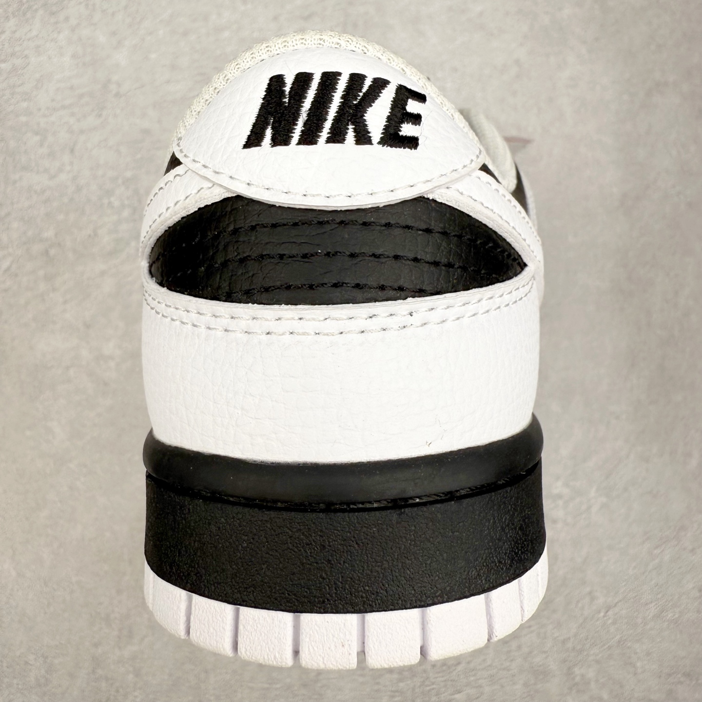 图片[8]-＃福利特价 NK SB Dunk Low 低帮系列滑板鞋 白菜价 万双库存轰炸 大厂出品 极力推荐 全套原楦原模倾力打造完美版型 独家原厂航空铝磨具打磨大底 鞋头坡度极致还原 原盒原配 尺码：36 36.5 37.5 38 38.5 39 40 40.5 41 42 42.5 43 44 44.5 45 46 47.5-选品中心