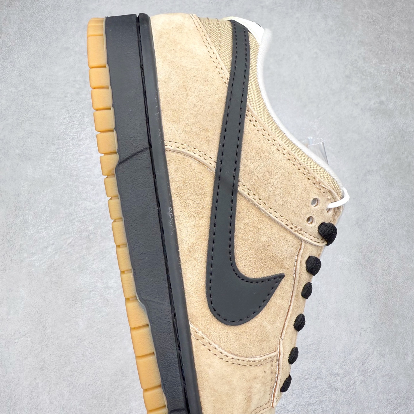 图片[6]-＃F版 NK SB Dunk Low 摩卡 HJ0367-200 极限压缩利润空间 超乎所想的高性价比 用料绝不含糊 原盒原配 正确耐磨橡胶大底 超高清洁度 全鞋零毛边皮料切割 全套原楦原模倾力打造完美版型 尺码：36 36.5 37.5 38 38.5 39 40 40.5 41 42 42.5 43 44 44.5 45 46 47.5-选品中心