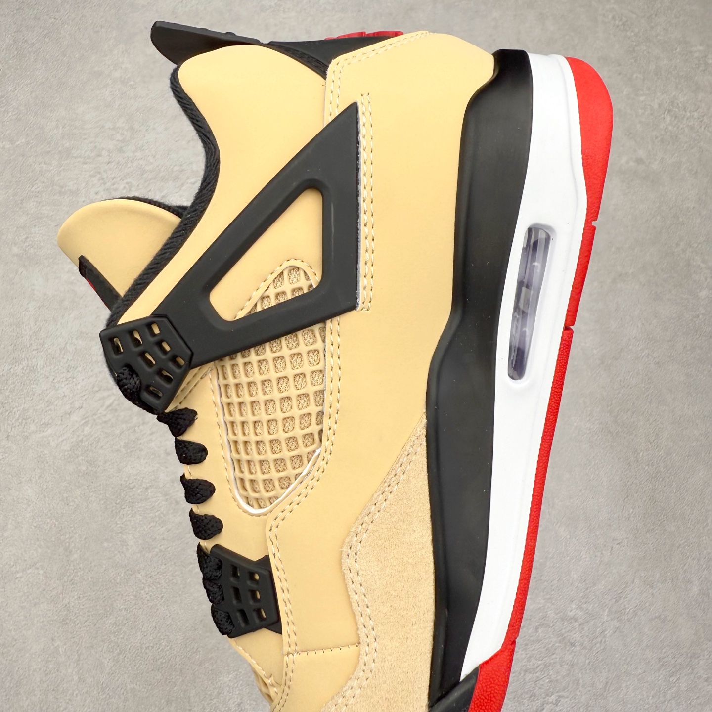 图片[7]-＃OG纯原 Air Jordan AJ4 Retro 棕色 IH2094-200 耗时多个月巨作 重金购买原楦原纸板 确保原汁原味 完美呈现四代版型 原厂织唛标 市面唯一采用原装皮料 正确网格工艺 全方位一致匹配官方细节 尺码：36 36.5 37.5 38 38.5 39 40 40.5 41 42 42.5 43 44 44.5 45 46 47.5-选品中心
