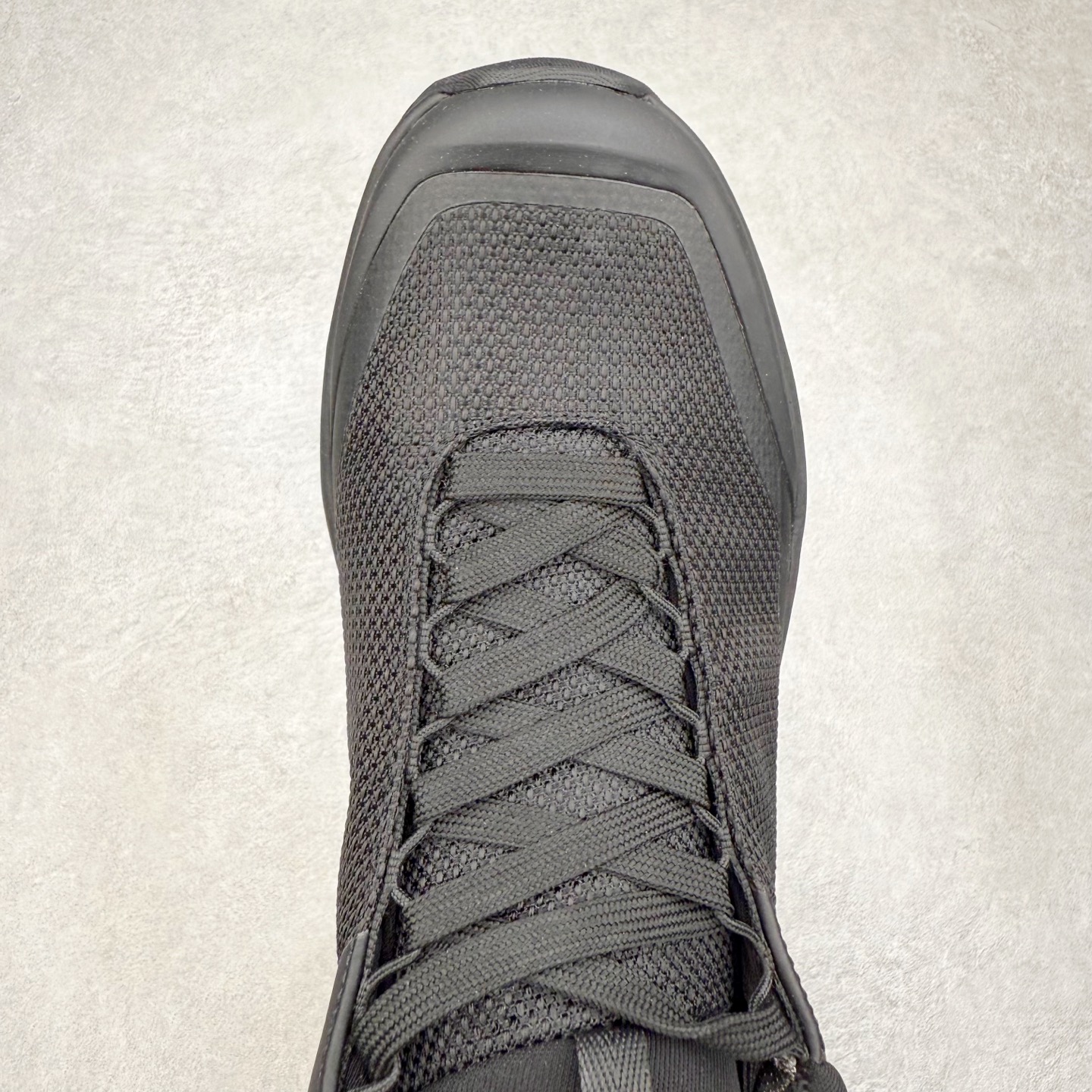 图片[4]-＃HP Arcteryx Aerios FL 2 Mid Gtx 始祖鸟涤纶TPU 覆盖防水耐磨防水透气包裹性支撑中帮徒步鞋 Arcteryx中文名始祖鸟 加拿大户外服饰品牌 1989年创立于加拿大温哥华 始祖鸟来自加拿大海岸山脉 植根高山的专业户外品牌 始终秉承对精湛设计和工艺孜孜以求的准则 从1989年创立至今 Arcteryx始终不断在产品设计与做工上不惜工本 以满足始祖鸟的标准 品质、设计以及精简的理念造就了其良好的性能 并能满足严苛环境下的使用需求 尺码：36 37 38 39 40 41 42 43 44-选品中心