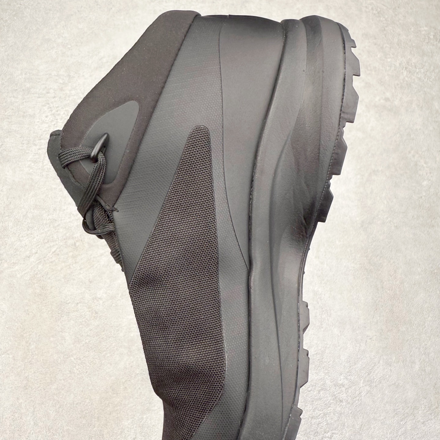 图片[7]-＃HP Arcteryx Aerios FL 2 Mid Gtx 始祖鸟涤纶TPU 覆盖防水耐磨防水透气包裹性支撑中帮徒步鞋 Arcteryx中文名始祖鸟 加拿大户外服饰品牌 1989年创立于加拿大温哥华 始祖鸟来自加拿大海岸山脉 植根高山的专业户外品牌 始终秉承对精湛设计和工艺孜孜以求的准则 从1989年创立至今 Arcteryx始终不断在产品设计与做工上不惜工本 以满足始祖鸟的标准 品质、设计以及精简的理念造就了其良好的性能 并能满足严苛环境下的使用需求 尺码：36 37 38 39 40 41 42 43 44-选品中心