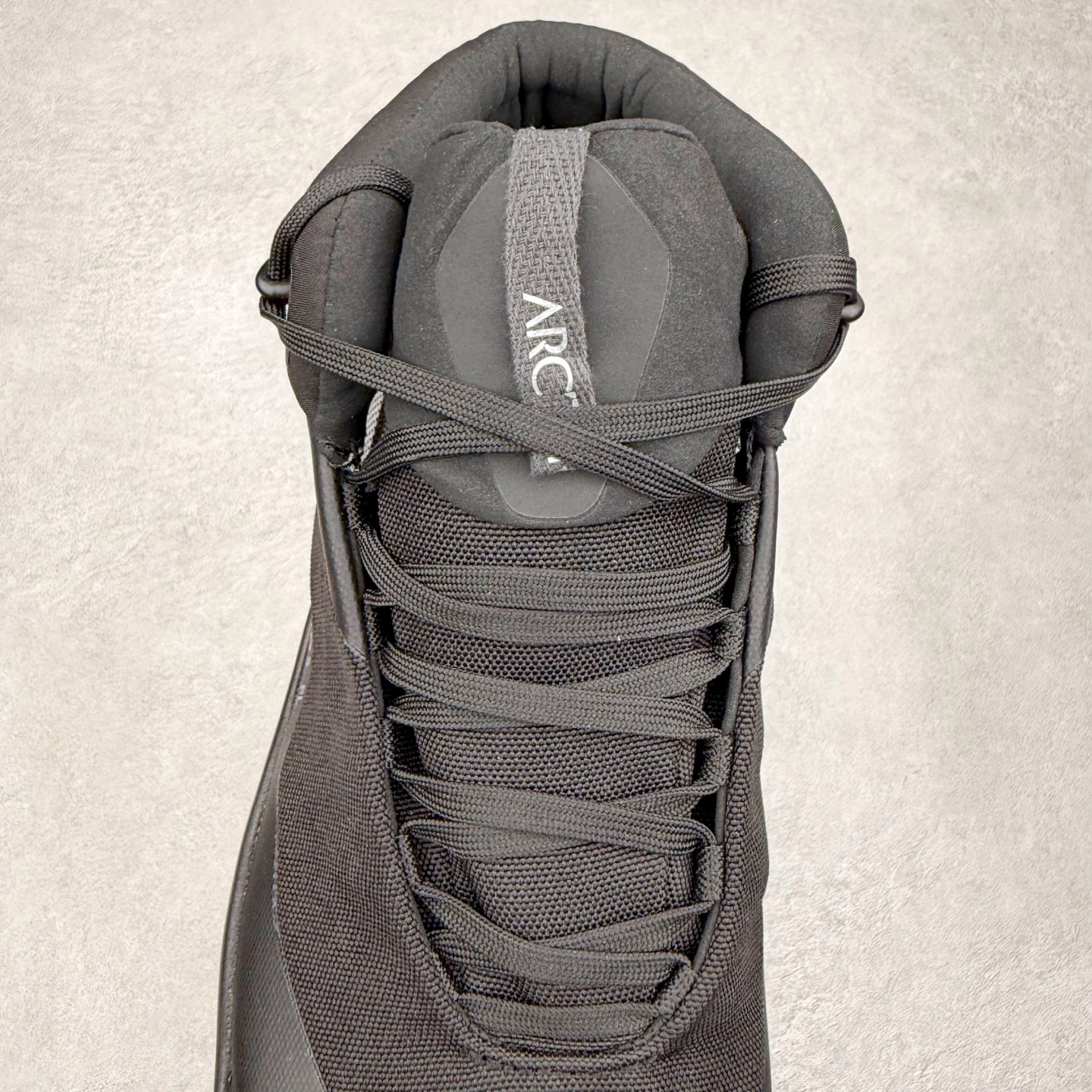 图片[5]-＃HP Arcteryx Aerios FL 2 Mid Gtx 始祖鸟涤纶TPU 覆盖防水耐磨防水透气包裹性支撑中帮徒步鞋 Arcteryx中文名始祖鸟 加拿大户外服饰品牌 1989年创立于加拿大温哥华 始祖鸟来自加拿大海岸山脉 植根高山的专业户外品牌 始终秉承对精湛设计和工艺孜孜以求的准则 从1989年创立至今 Arcteryx始终不断在产品设计与做工上不惜工本 以满足始祖鸟的标准 品质、设计以及精简的理念造就了其良好的性能 并能满足严苛环境下的使用需求 尺码：36 37 38 39 40 41 42 43 44-选品中心