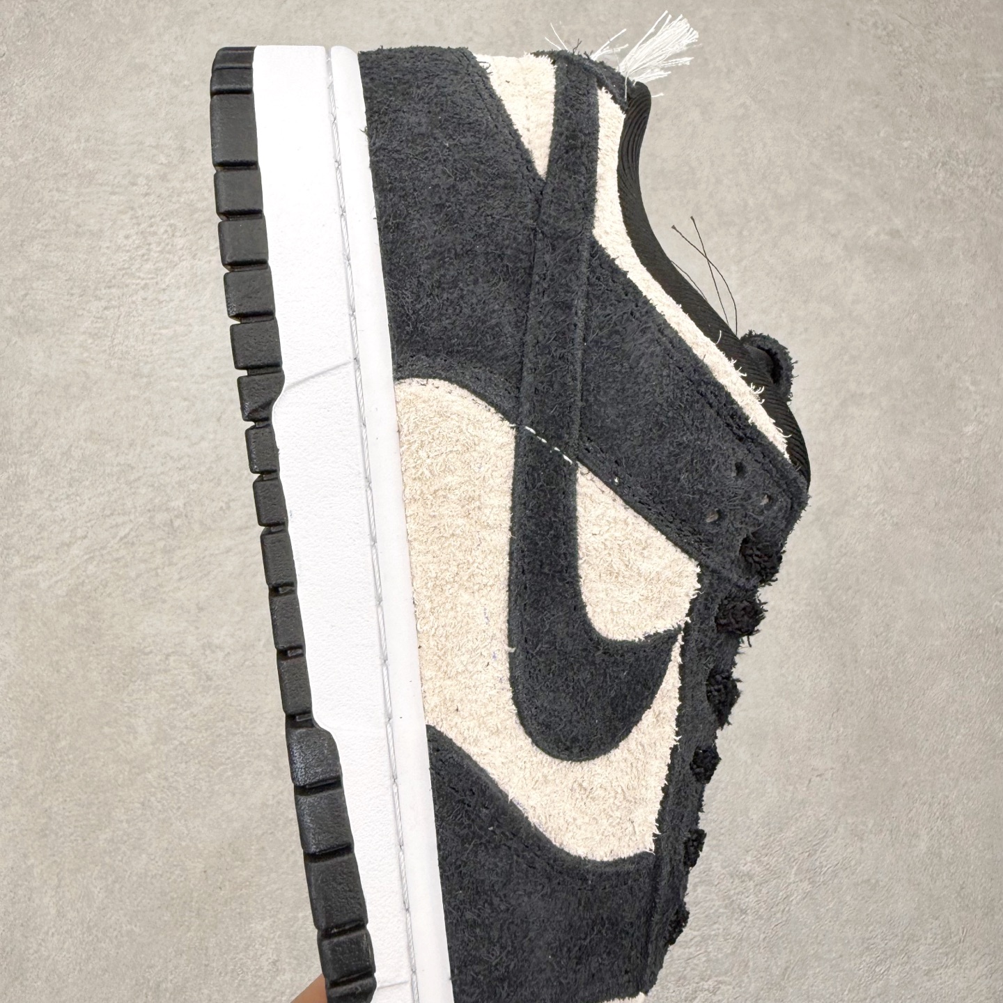 图片[6]-＃F版 NK Dunk Low 米白黑 IB2990-100 极限压缩利润空间 超乎所想的高性价比 用料绝不含糊 原盒原配 正确耐磨橡胶大底 超高清洁度 全鞋零毛边皮料切割 全套原楦原模倾力打造完美版型 尺码：36 36.5 37.5 38 38.5 39 40 40.5 41 42 42.5 43 44 44.5 45 46 47.5-选品中心