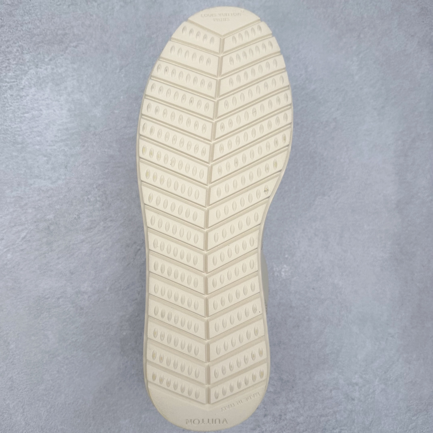 图片[9]-LOUIS VUITTON x Nigo Lv 联名款 FW25 Buttersoft 牛皮革羊皮革 图案压纹 圆头系带 低帮 生活休闲鞋 尺码：35 36 37 38 39 40 41 42 43 44 45-选品中心