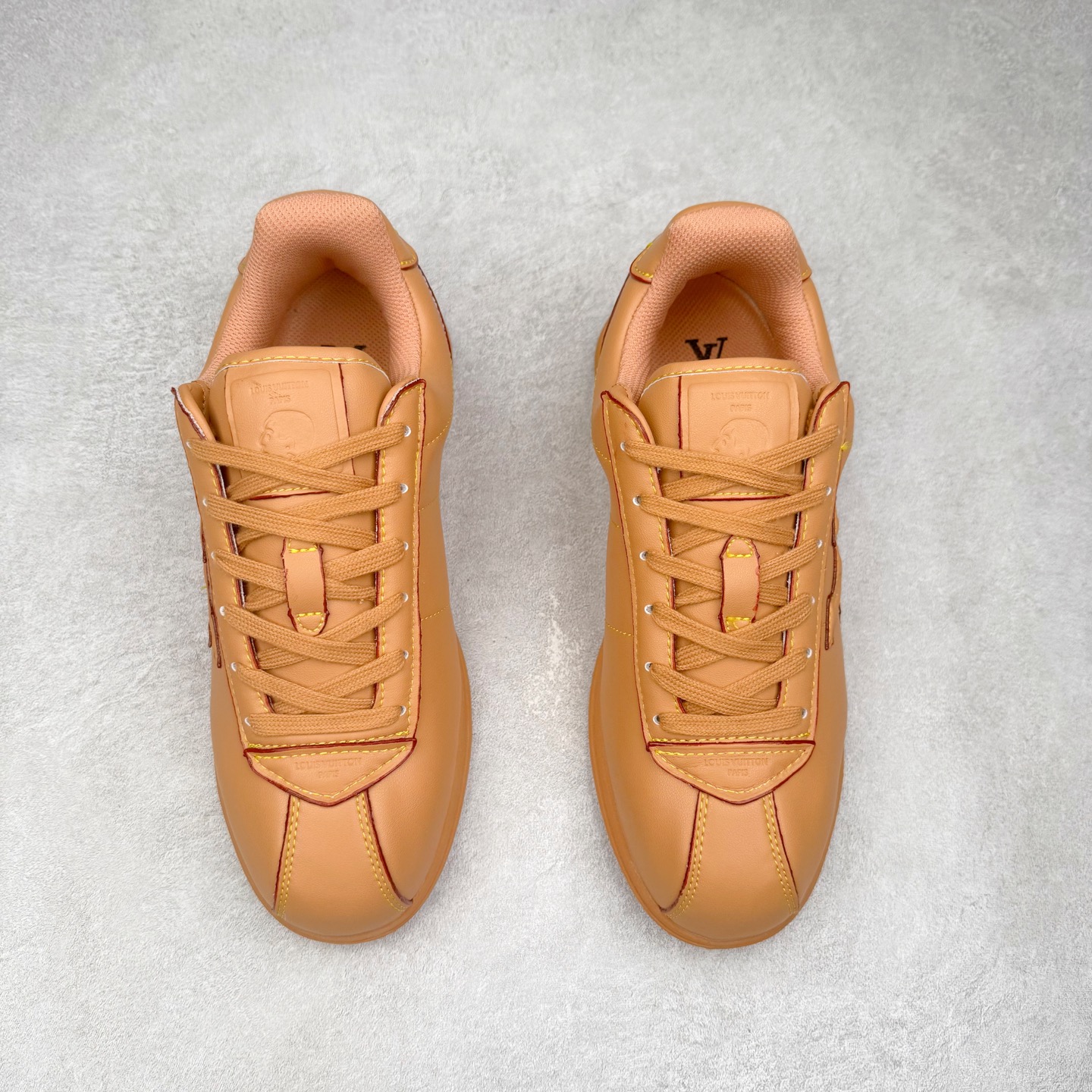 图片[2]-LOUIS VUITTON x Nigo Lv 联名款 FW25 Buttersoft 牛皮革羊皮革 图案压纹 圆头系带 低帮 生活休闲鞋 尺码：35 36 37 38 39 40 41 42 43 44 45-选品中心