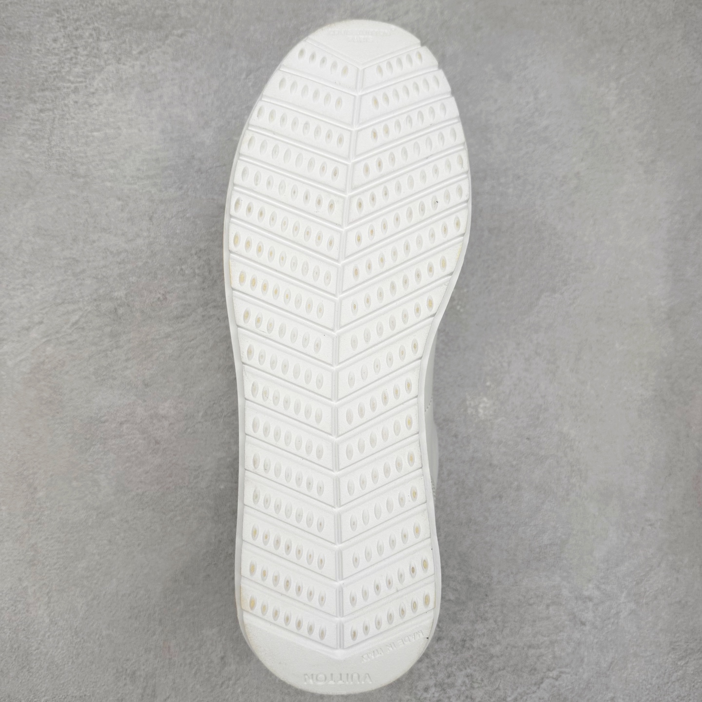 图片[9]-LOUIS VUITTON x Nigo Lv 联名款 FW25 Buttersoft 牛皮革羊皮革 图案压纹 圆头系带 低帮 生活休闲鞋 尺码：35 36 37 38 39 40 41 42 43 44 45-选品中心