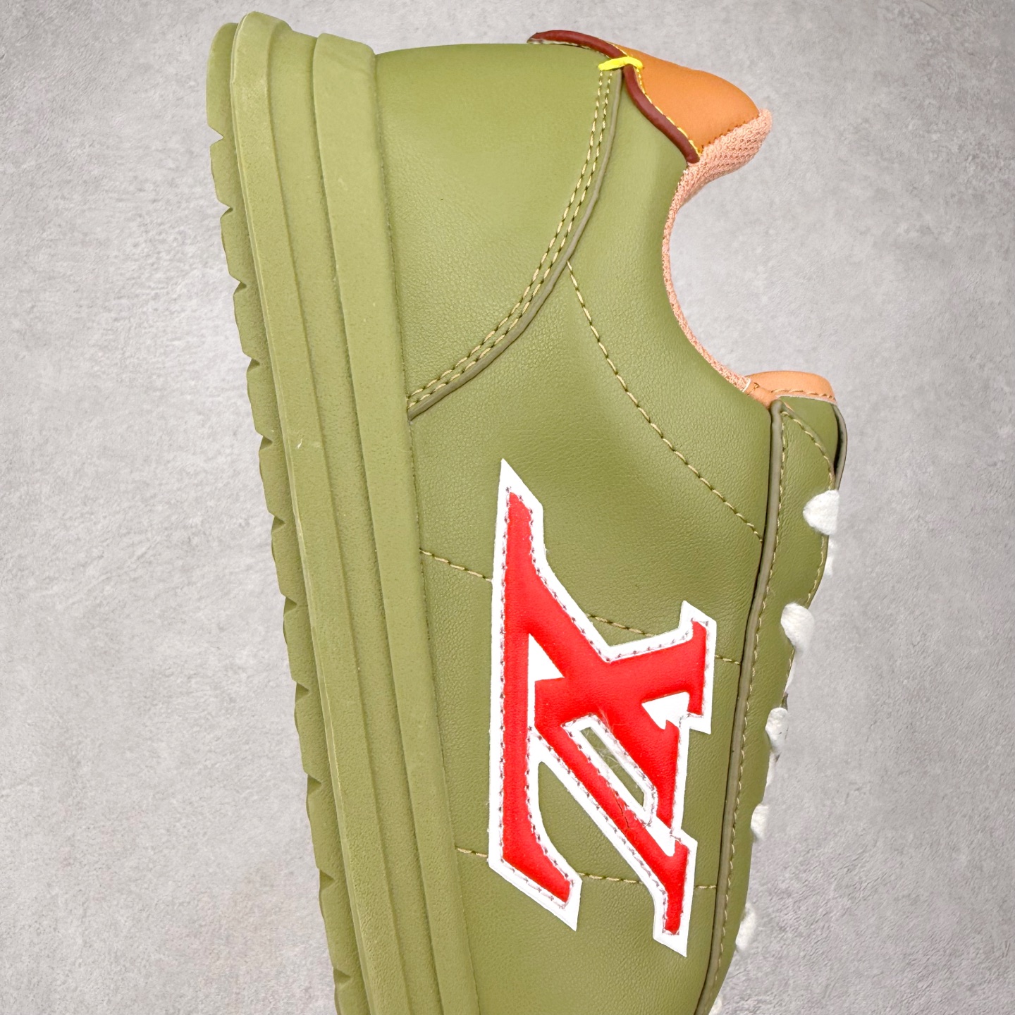 图片[6]-LOUIS VUITTON x Nigo Lv 联名款 FW25 Buttersoft 牛皮革羊皮革 图案压纹 圆头系带 低帮 生活休闲鞋 尺码：35 36 37 38 39 40 41 42 43 44 45-选品中心