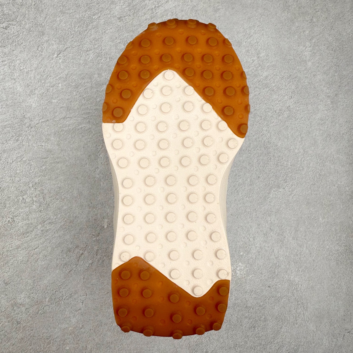 图片[9]-New Balance NB327 童鞋系列 ▪️正确皮料质感细节完美还原 ▪️原织唛 原标 业内顶级配套 ▪️历时两个月匠心打造 独立私人底模 ▪️原厂数据开发亲子款一脚蹬 ▪️MD底软度多次调教 ▪️最大限度还原zp 透气性极佳 ▪️原材otholite鞋垫 厚度密度市场顶级水平 ▪️成人鞋的开发态度与标准 ▪️打破市面童鞋无好货的行业格局 ▪️只为呵护每一双宝宝的脚 尺码：26=155mm 27.5=161mm 28=168mm 28.5=175mm 30=181mm 31=188mm 32.5=195mm 33.5=201mm 34.5=208mm 35=215mm （手工测量误差±1mm）-选品中心