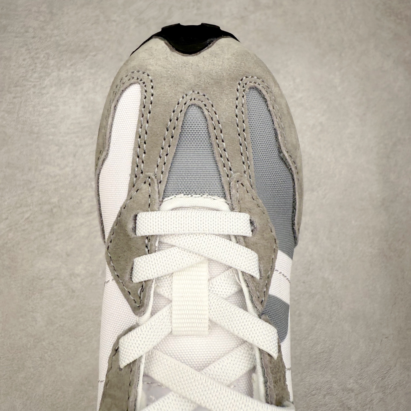 图片[4]-New Balance NB327 童鞋系列 ▪️正确皮料质感细节完美还原 ▪️原织唛 原标 业内顶级配套 ▪️历时两个月匠心打造 独立私人底模 ▪️原厂数据开发亲子款一脚蹬 ▪️MD底软度多次调教 ▪️最大限度还原zp 透气性极佳 ▪️原材otholite鞋垫 厚度密度市场顶级水平 ▪️成人鞋的开发态度与标准 ▪️打破市面童鞋无好货的行业格局 ▪️只为呵护每一双宝宝的脚 尺码：26=155mm 27.5=161mm 28=168mm 28.5=175mm 30=181mm 31=188mm 32.5=195mm 33.5=201mm 34.5=208mm 35=215mm （手工测量误差±1mm）-选品中心