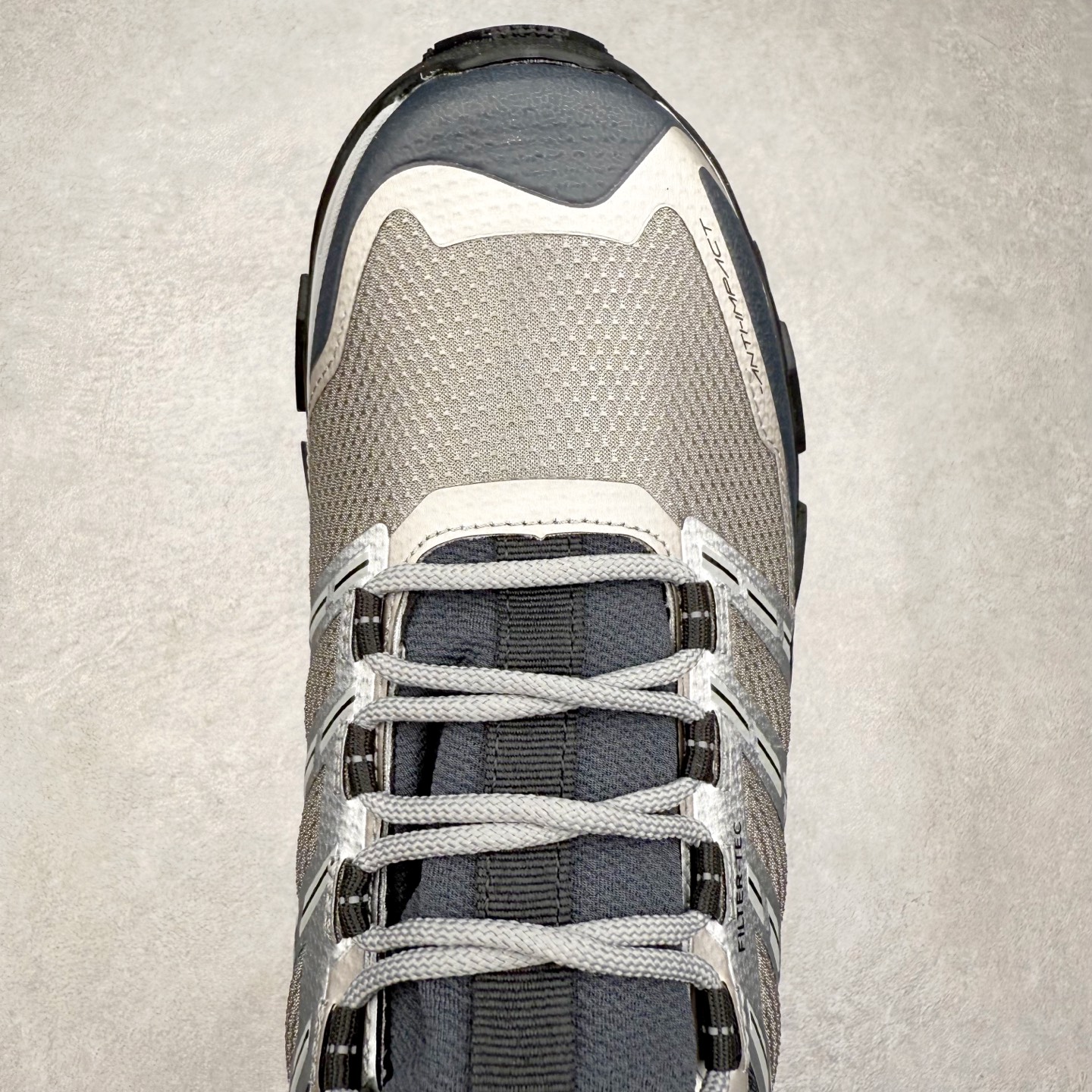 图片[4]-＃HP KAILAS 凯乐石远征5代 FLT 舒适简约经典登山 防滑耐磨防水低帮徒步鞋 KAILAS凯乐石品牌是全球三大全系攀登品牌之一，于2003年创立于中国广州，致力于为有攀登梦想的户外运动员及爱好者，研发制造功能性专业装备，满足他们在极限环境下安全舒适的需求，凯乐石专注于科技面料的开发及专业功能设计，产品线覆盖登山、攀岩、徒步、越野跑山、露营、旅行等多项户外运动，通过运动员的测试反馈，不断进化迭代，产品荣获国内外大奖71座，发明专利21个，更突破性的自主研发攀登器械，打造出中国的攀登硬实力。实拍调校N版已经零色差零失真 百分百还原实物色彩所见即所得 不存在货不对板色差等低级问题 选购参考实物拍摄 不混卖不参货 只用心做好货严格选品 承诺混一赔十 尺码：36 36.5 37.5 38 38.5 39 40 40.5 41 42 42.5 43 44 44.5 45-选品中心