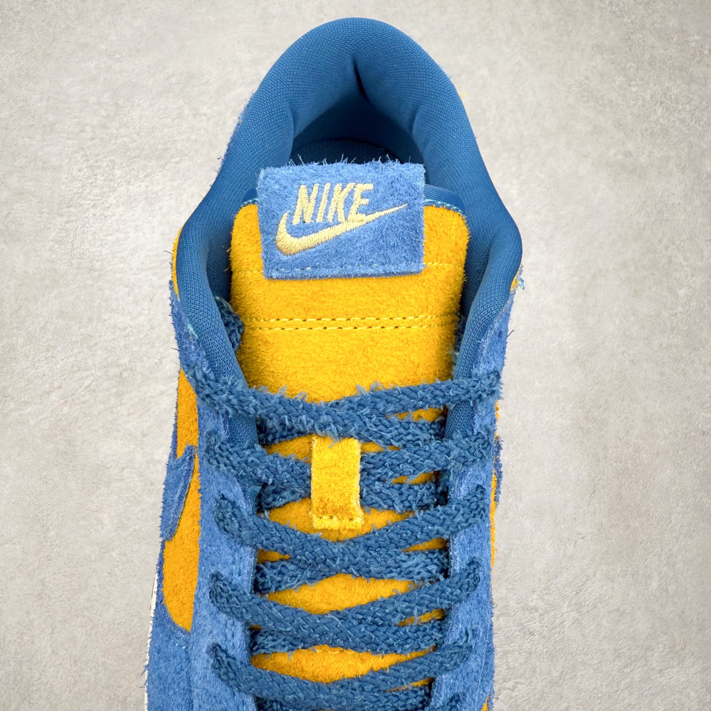 图片[5]-＃F版 NK Dunk Low 蓝黄 IH7648-700 极限压缩利润空间 超乎所想的高性价比 用料绝不含糊 原盒原配 正确耐磨橡胶大底 超高清洁度 全鞋零毛边皮料切割 全套原楦原模倾力打造完美版型 尺码：36 36.5 37.5 38 38.5 39 40 40.5 41 42 42.5 43 44 44.5 45 46 47.5-选品中心