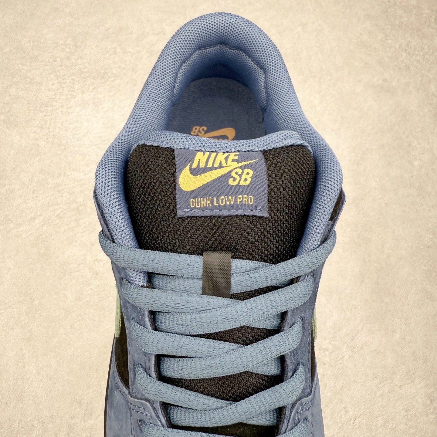 图片[5]-NK SB Dunk Low HF3063-002 极限压缩利润空间 超乎所想的高性价比 用料绝不含糊 原盒原配 正确耐磨橡胶大底 超高清洁度 全鞋零毛边皮料切割 全套原楦原模倾力打造完美版型 尺码：36 36.5 37.5 38 38.5 39 40 40.5 41 42 42.5 43 44 44.5 45 46-选品中心