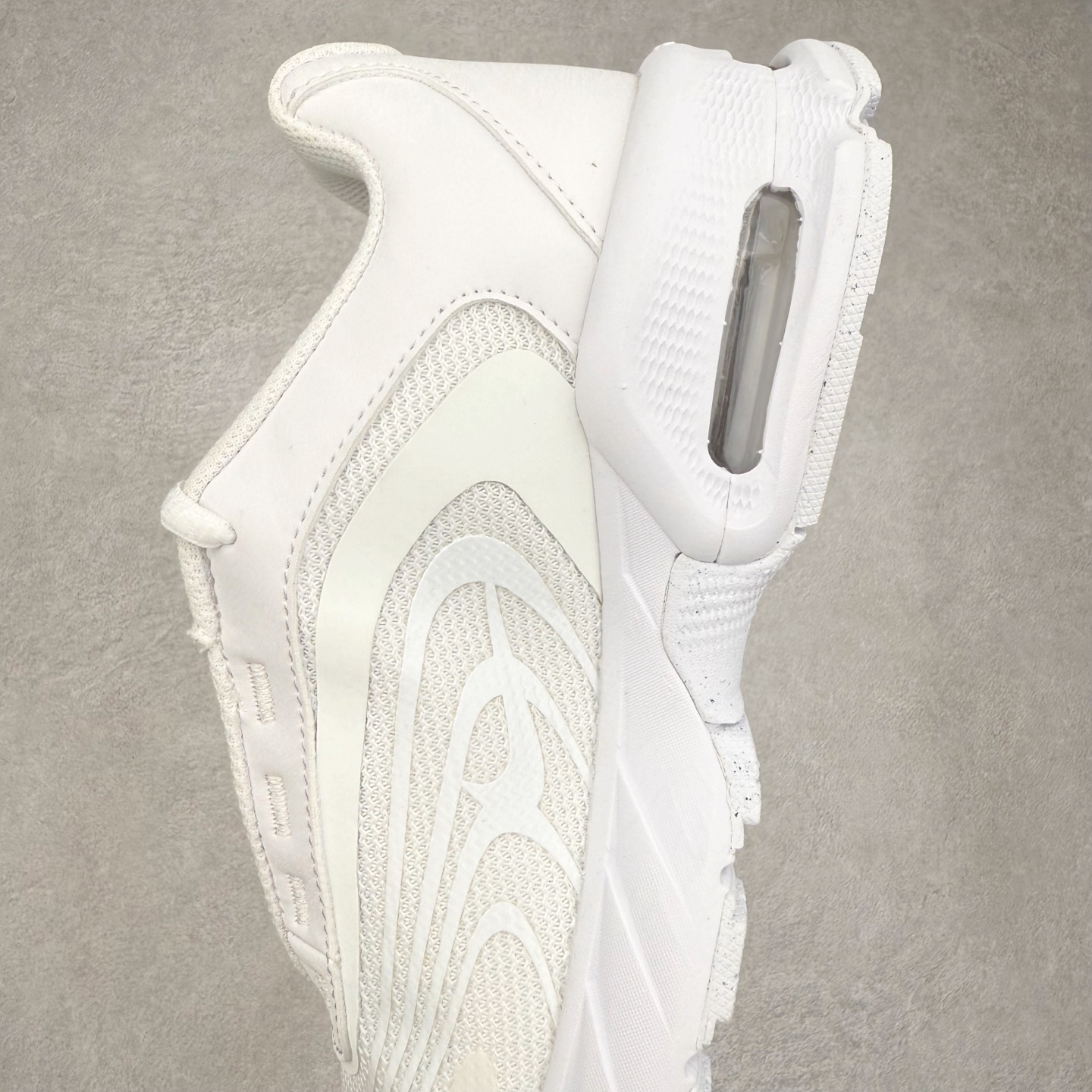 图片[6]-NK Air Max Fire 柔软舒适低帮生活休闲气垫鞋 男女同款 实拍调校N版已经零色差零失真 百分百还原实物色彩所见即所得 不存在货不对板色差等低级问题 选购参考实物拍摄 不混卖不参货 只用心做好货严格选品 承诺混一赔十 尺码：36 36.5 37.5 38 38.5 39 40 40.5 41 42 42.5 43 44 44.5 45-选品中心