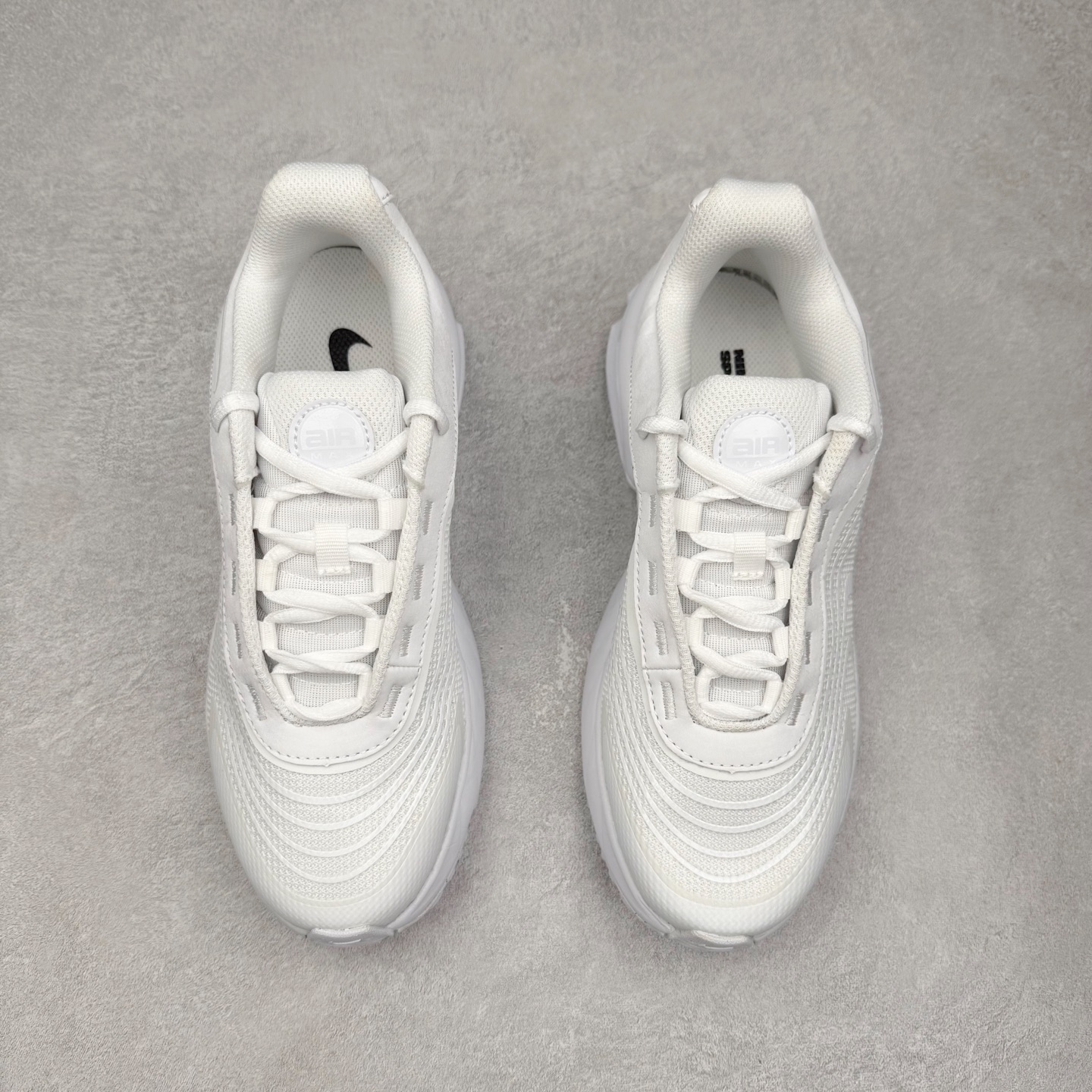 图片[2]-NK Air Max Fire 柔软舒适低帮生活休闲气垫鞋 男女同款 实拍调校N版已经零色差零失真 百分百还原实物色彩所见即所得 不存在货不对板色差等低级问题 选购参考实物拍摄 不混卖不参货 只用心做好货严格选品 承诺混一赔十 尺码：36 36.5 37.5 38 38.5 39 40 40.5 41 42 42.5 43 44 44.5 45-选品中心