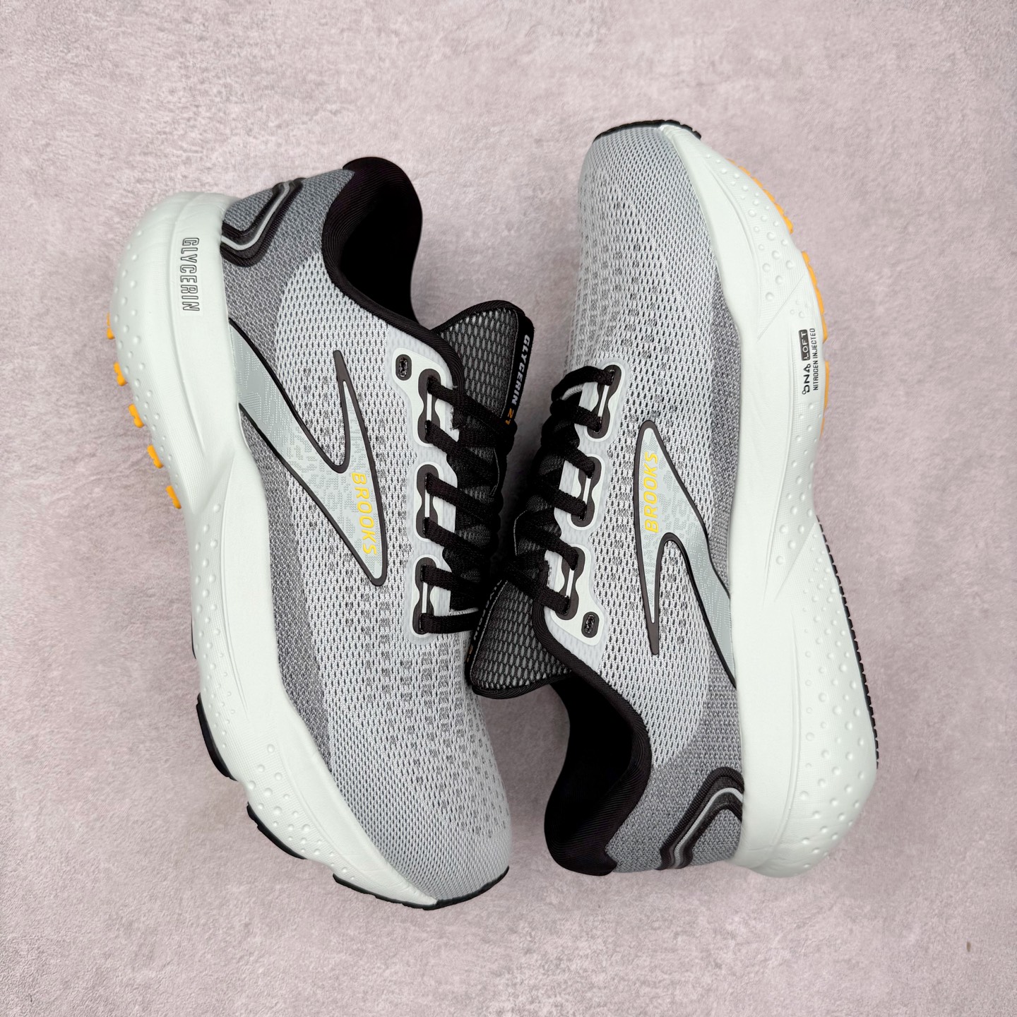 图片[3]-Brooks布鲁克斯 Glycerin 21 舒适时尚防滑透气低帮休闲跑步鞋 实拍调校N版已经零色差零失真 百分百还原实物色彩所见即所得 不存在货不对板色差等低级问题 选购参考实物拍摄 不混卖不参货 只用心做好货严格选品 承诺混一赔十 尺码：36 36.5 37.5 38 38.5 39 40 40.5 41 42 42.5 43 44 44.5 45-选品中心