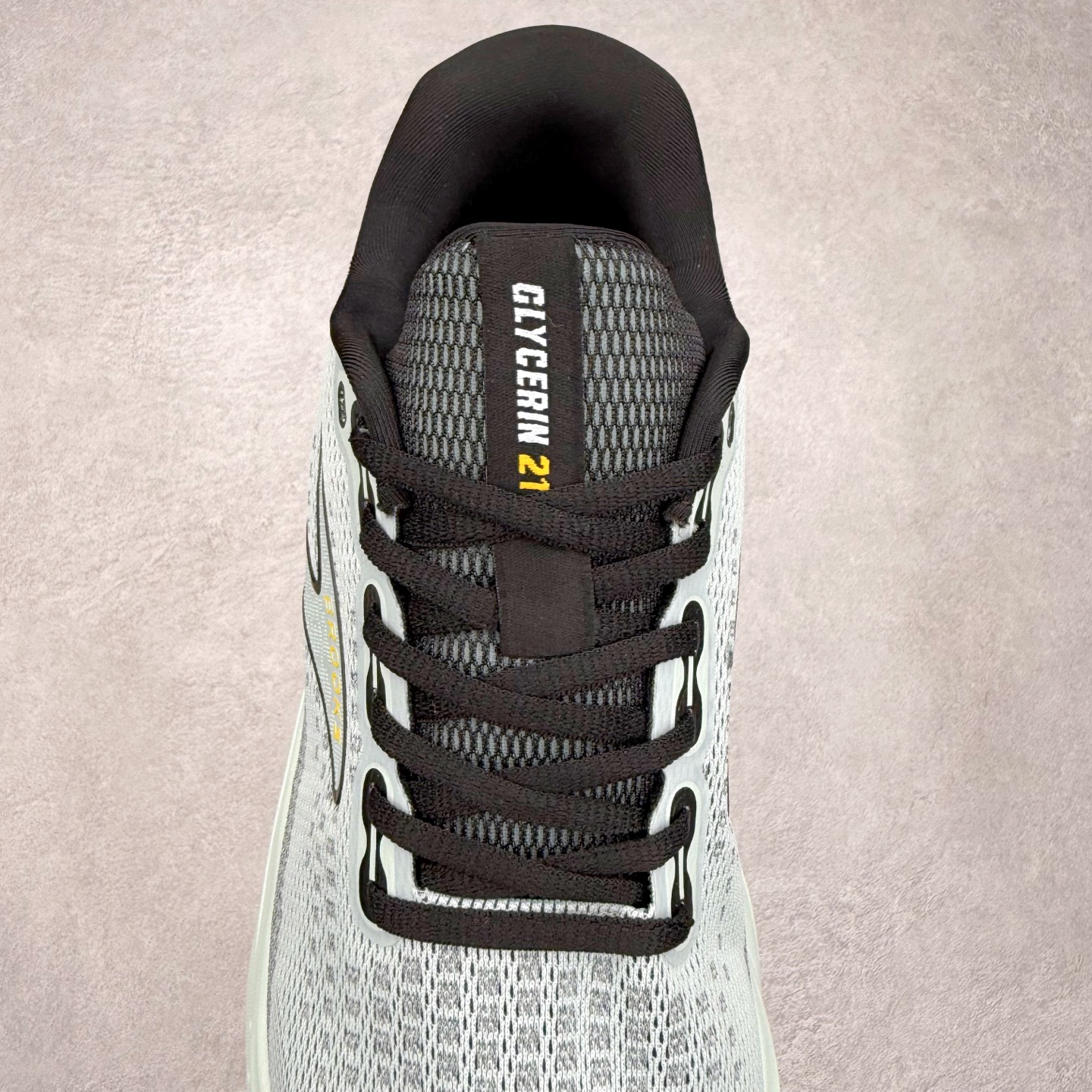 图片[5]-Brooks布鲁克斯 Glycerin 21 舒适时尚防滑透气低帮休闲跑步鞋 实拍调校N版已经零色差零失真 百分百还原实物色彩所见即所得 不存在货不对板色差等低级问题 选购参考实物拍摄 不混卖不参货 只用心做好货严格选品 承诺混一赔十 尺码：36 36.5 37.5 38 38.5 39 40 40.5 41 42 42.5 43 44 44.5 45-选品中心